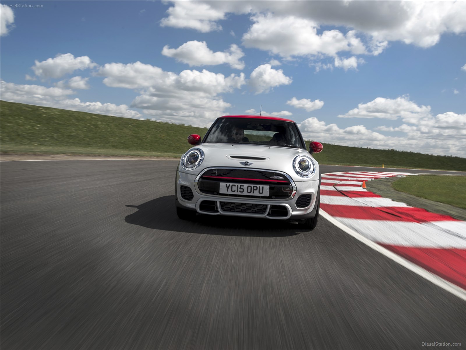 Mini John Cooper Works 2016