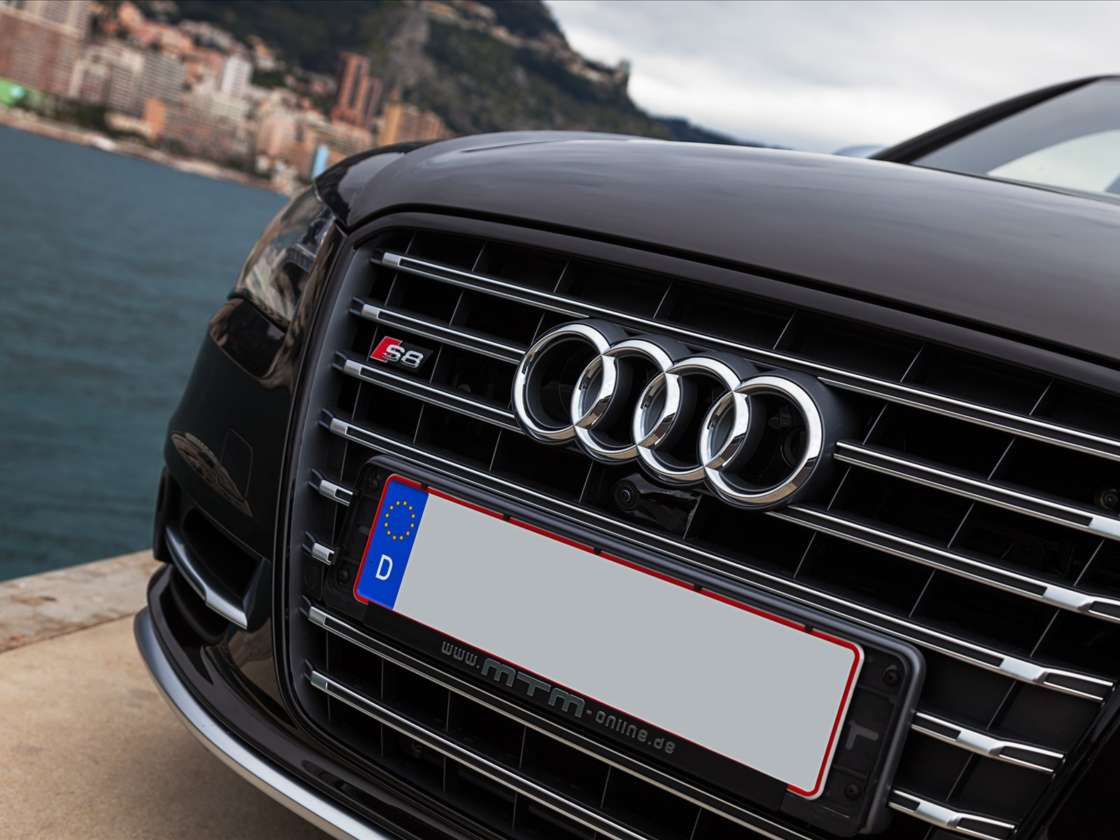 MTM Audi S8 2013