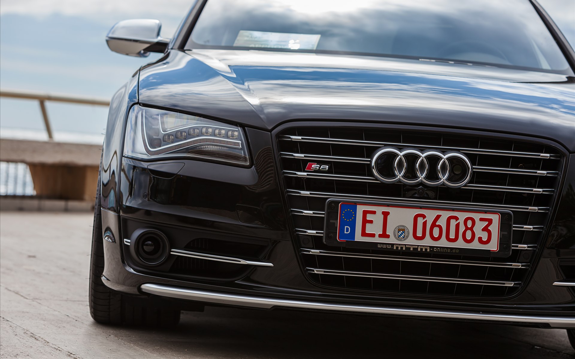 MTM Audi S8 2013