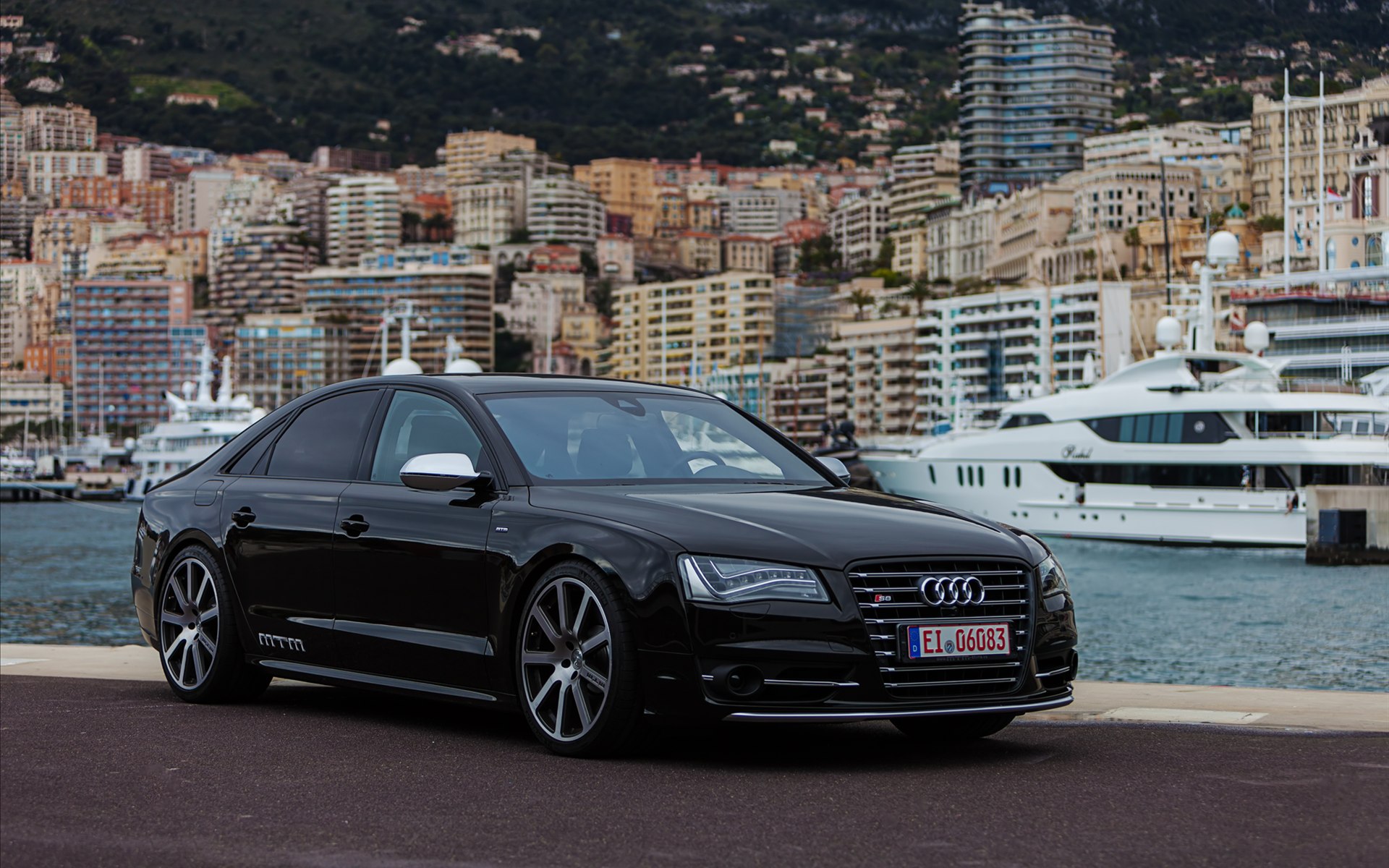 MTM Audi S8 2013