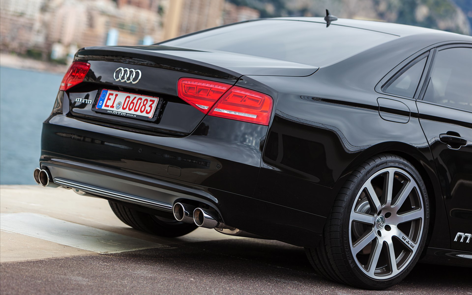 MTM Audi S8 2013