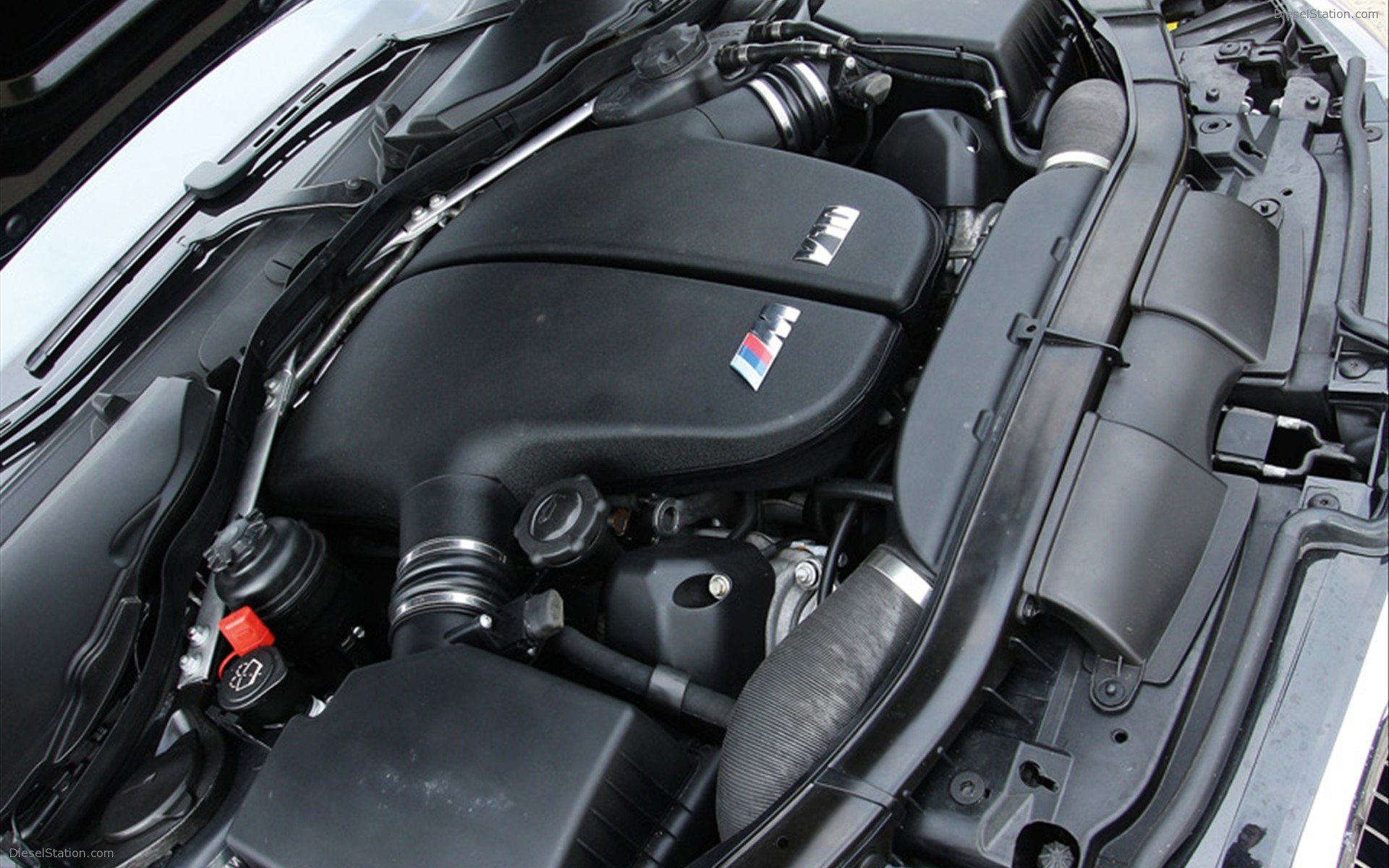 2010 BMW M3 V10 Fine Tuned by Manhart Racing 2010 BMW M3 V10 Fine Tuned by Manhart Racing