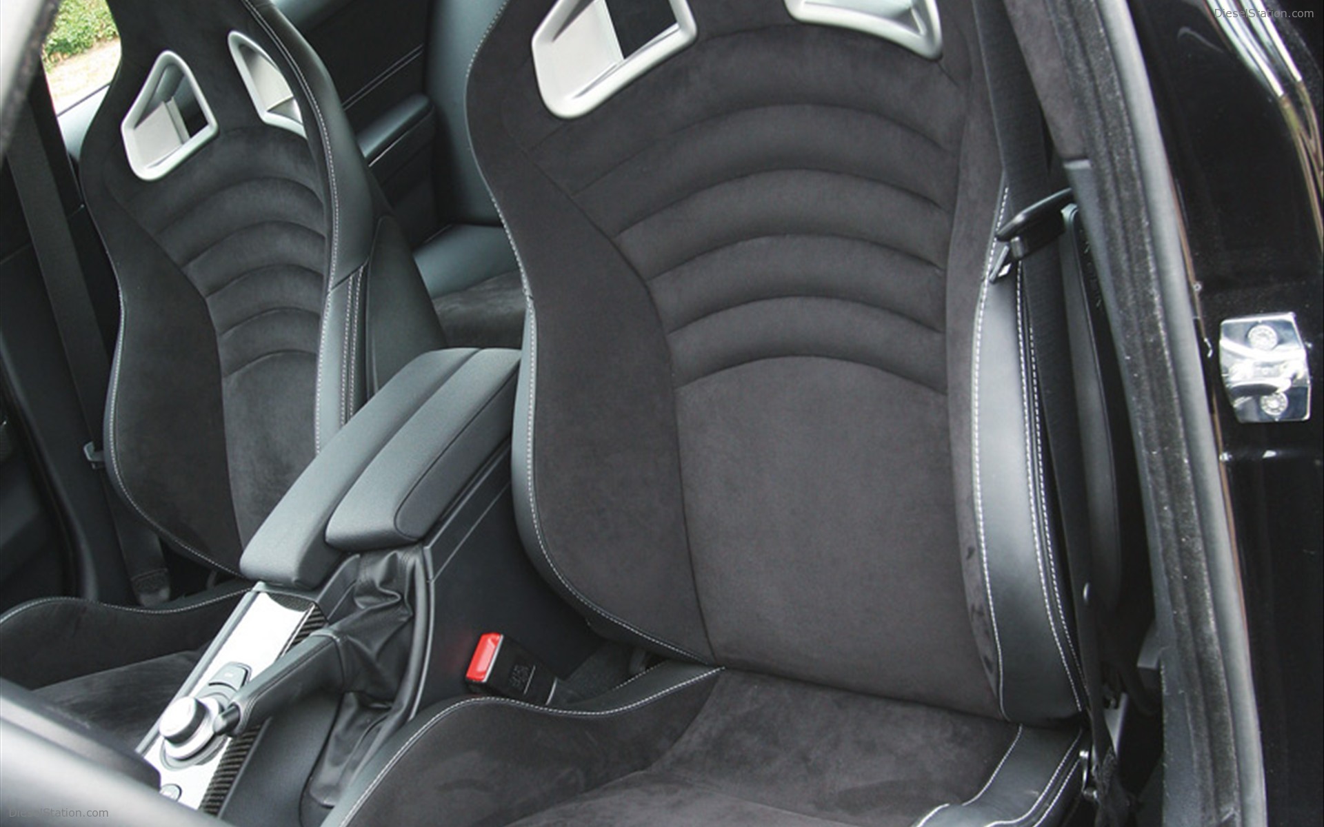 2010 BMW M3 V10 Fine Tuned by Manhart Racing 2010 BMW M3 V10 Fine Tuned by Manhart Racing