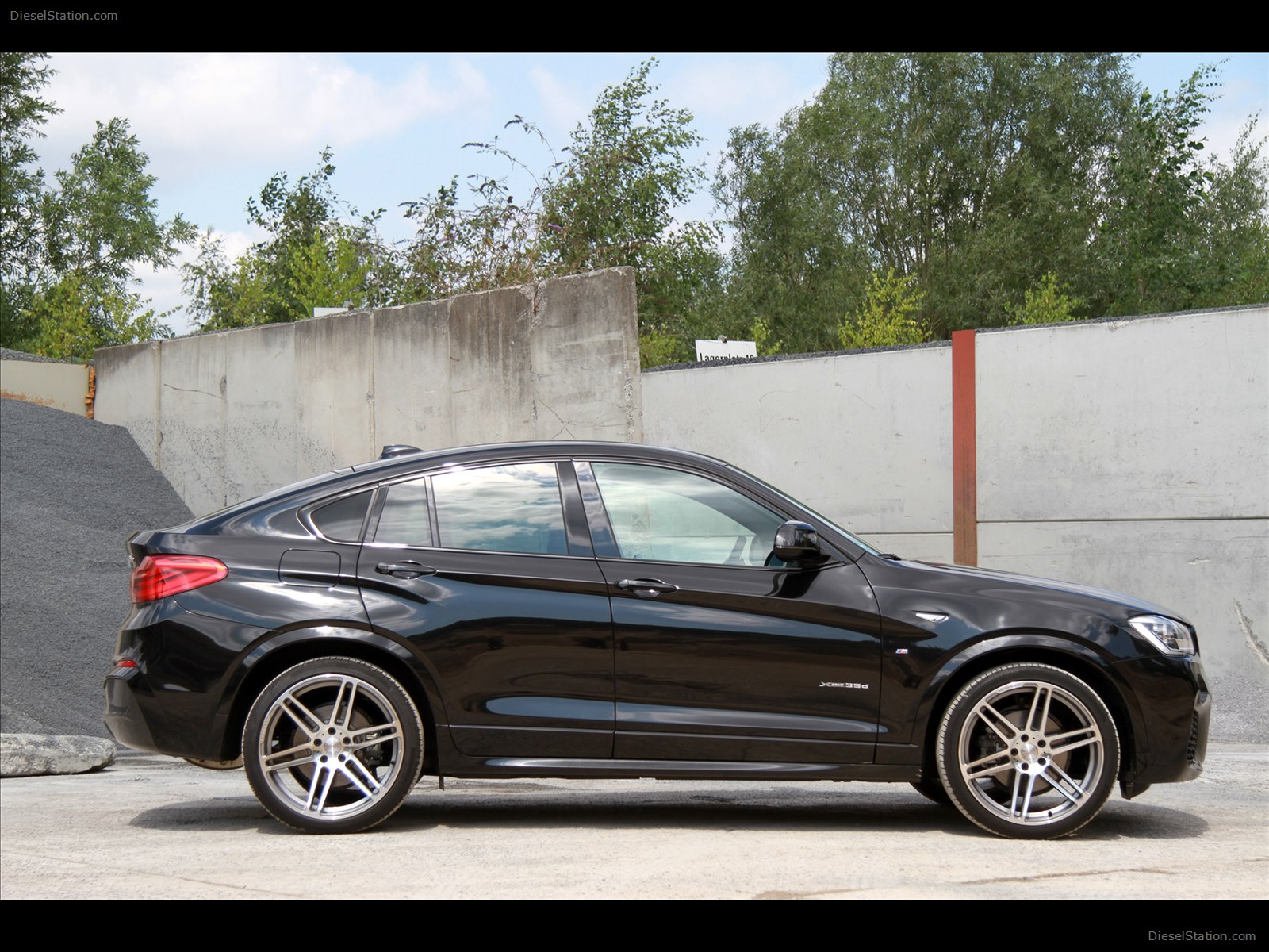 Manhart Racing BMW X4 xDrive35d 2014