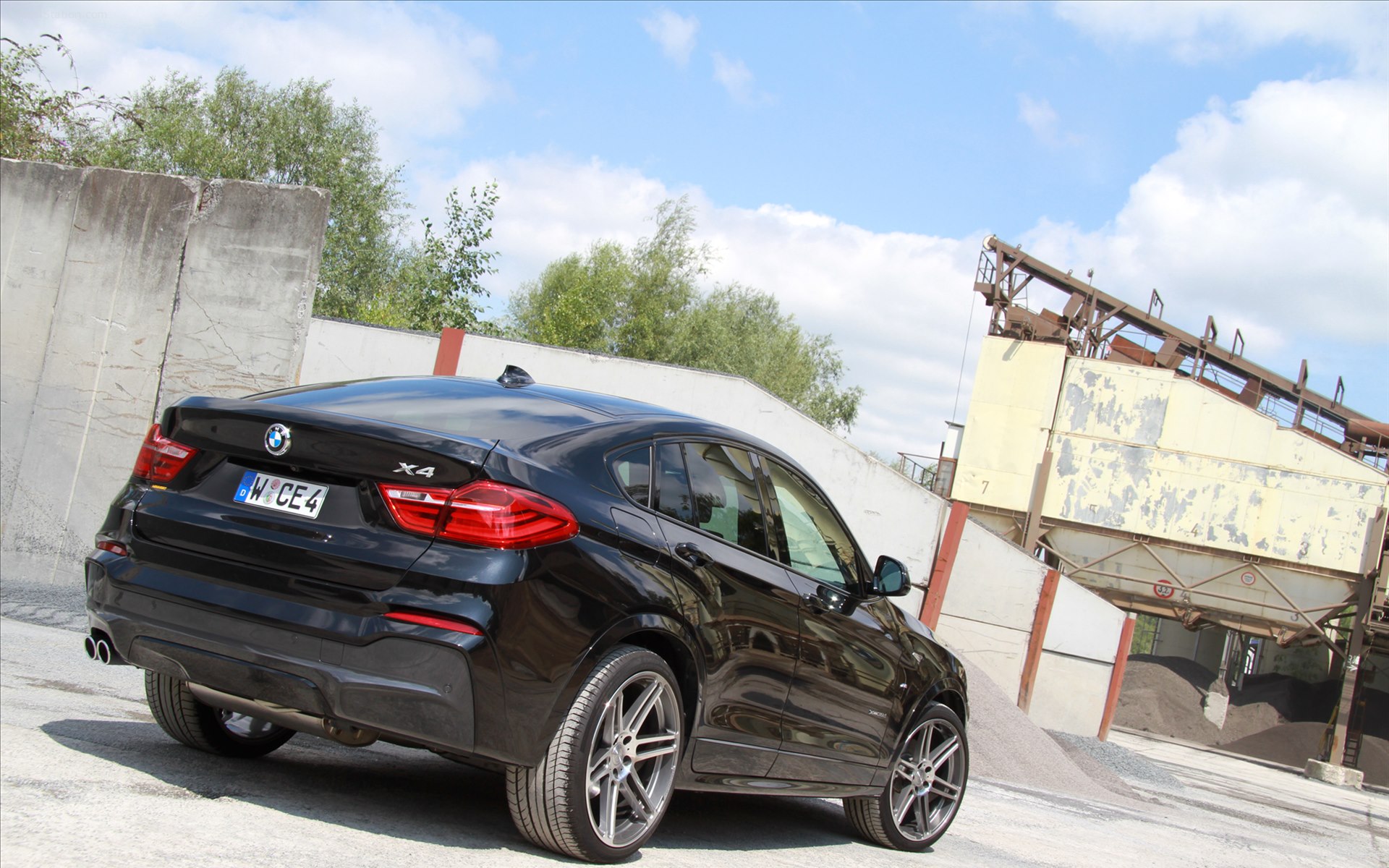 Manhart Racing BMW X4 xDrive35d 2014