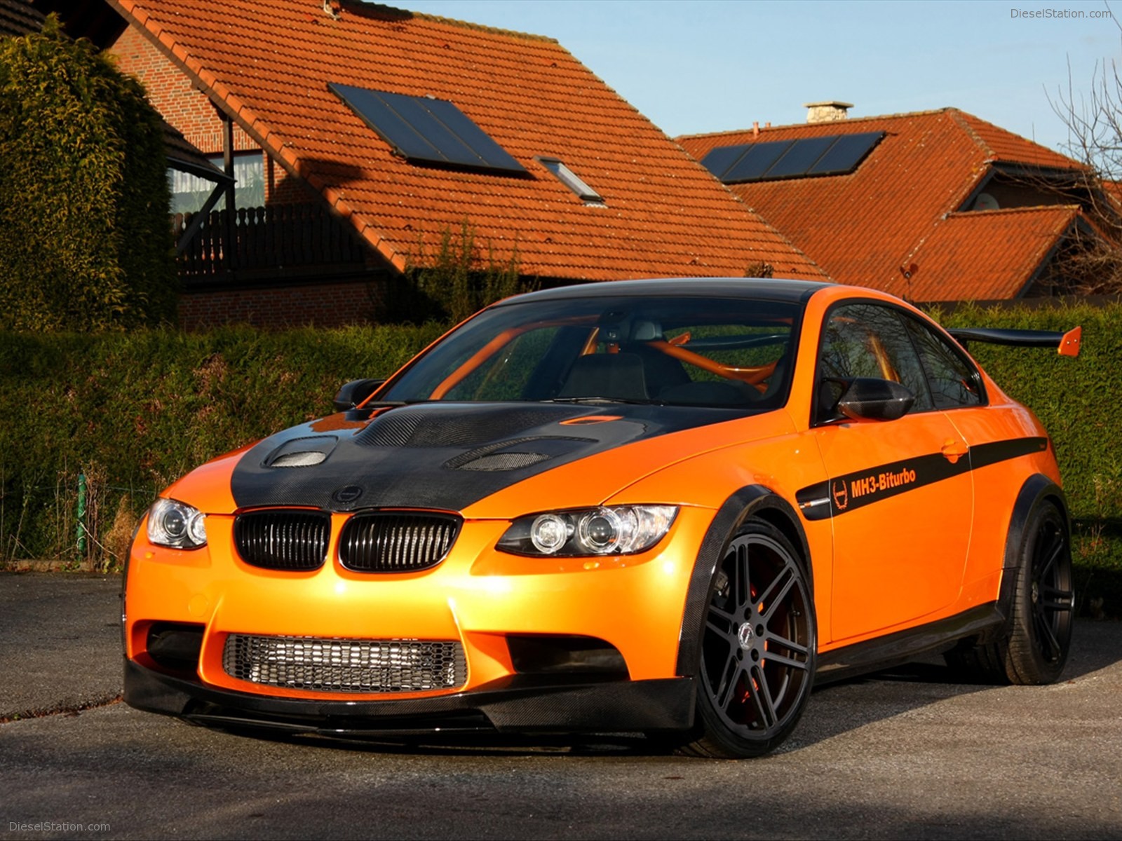 Manhart MH3 V8 RS Clubsport 2012