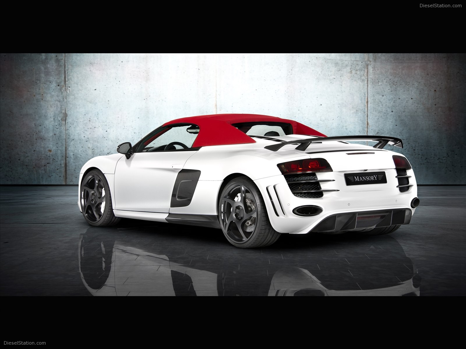 Mansory Audi R8 Spyder 2011