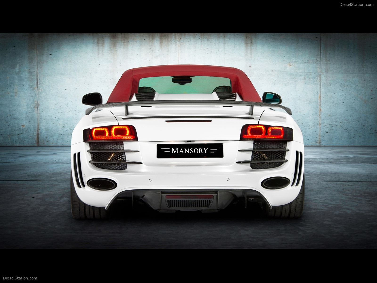 Mansory Audi R8 Spyder 2011