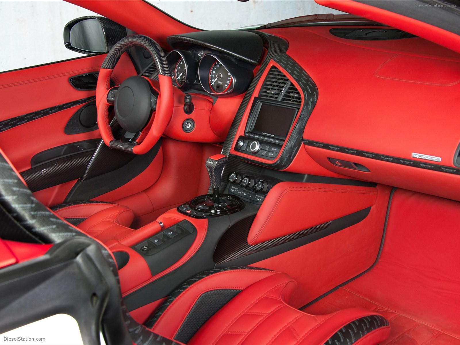 Mansory Audi R8 Spyder 2011