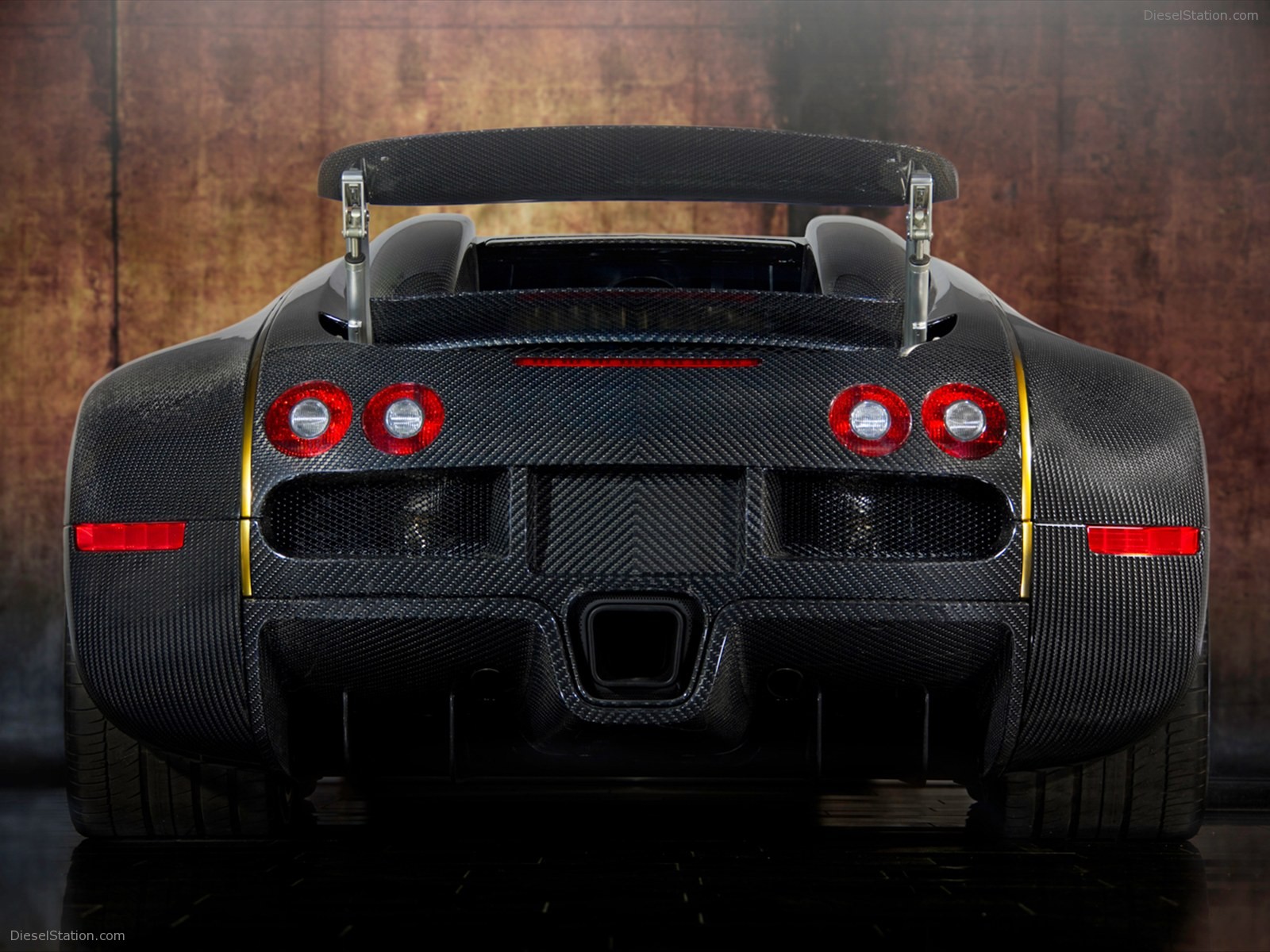 Mansory Bugatti Veyron Linea Vincero dOro Mansory Bugatti Veyron Linea Vincero dOro