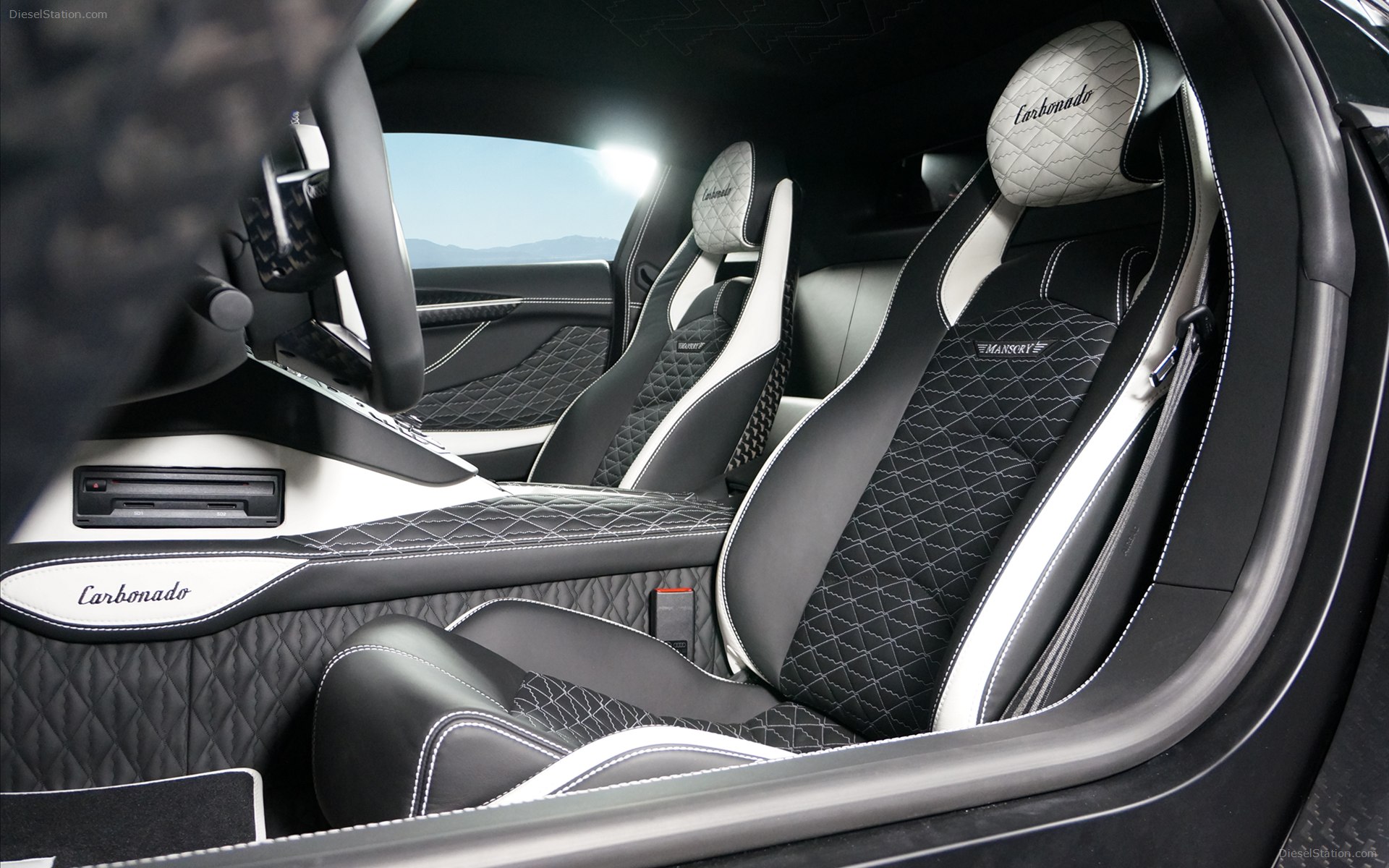 Mansory Carbonado Aventador LP700 4 2013 Mansory Carbonado Aventador LP700 4 2013