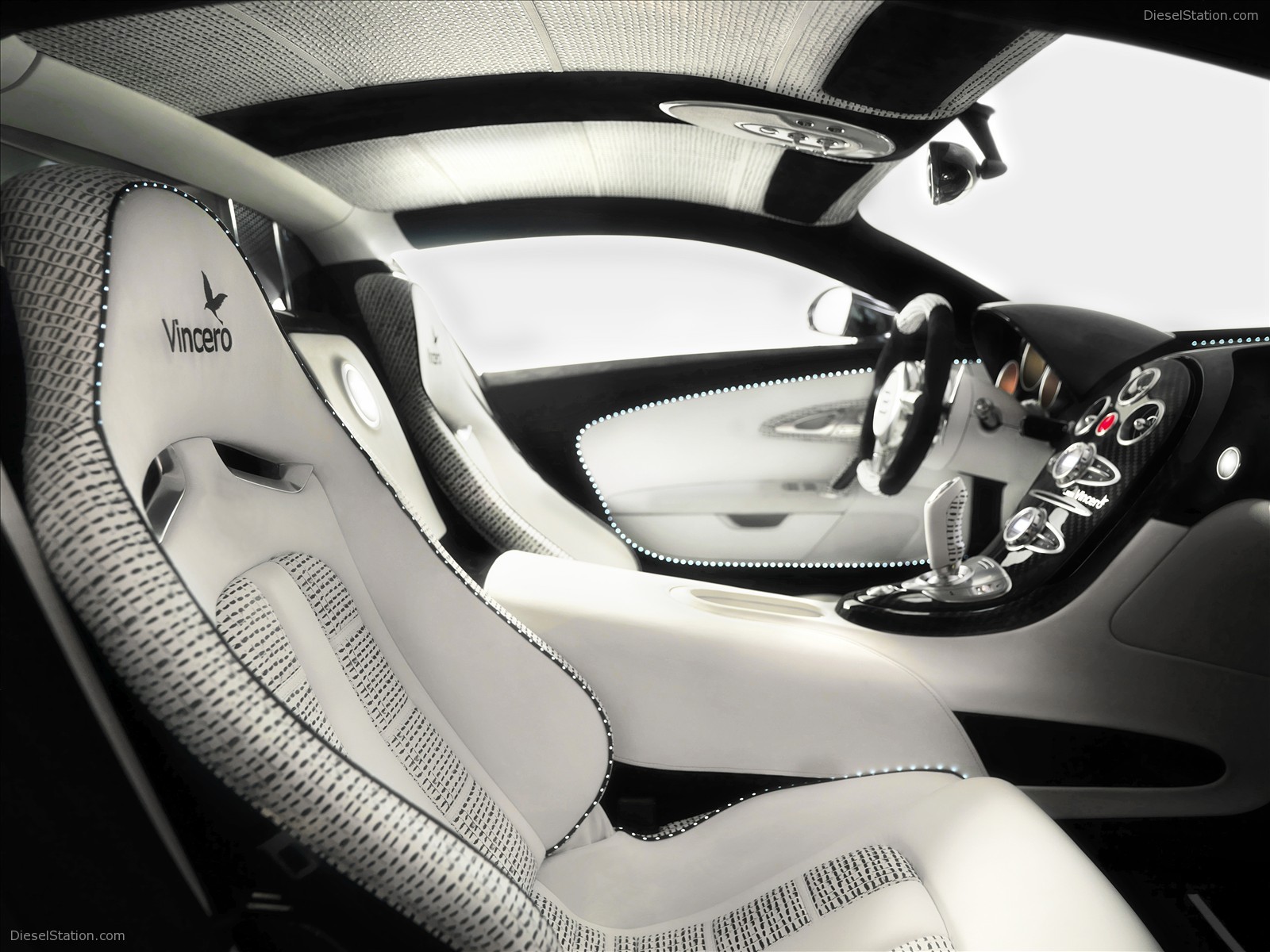 LINEA Vincero Mansory Refines The Bugatti Veyron 16.4 LINEA Vincero Mansory Refines The Bugatti Veyron 16.4