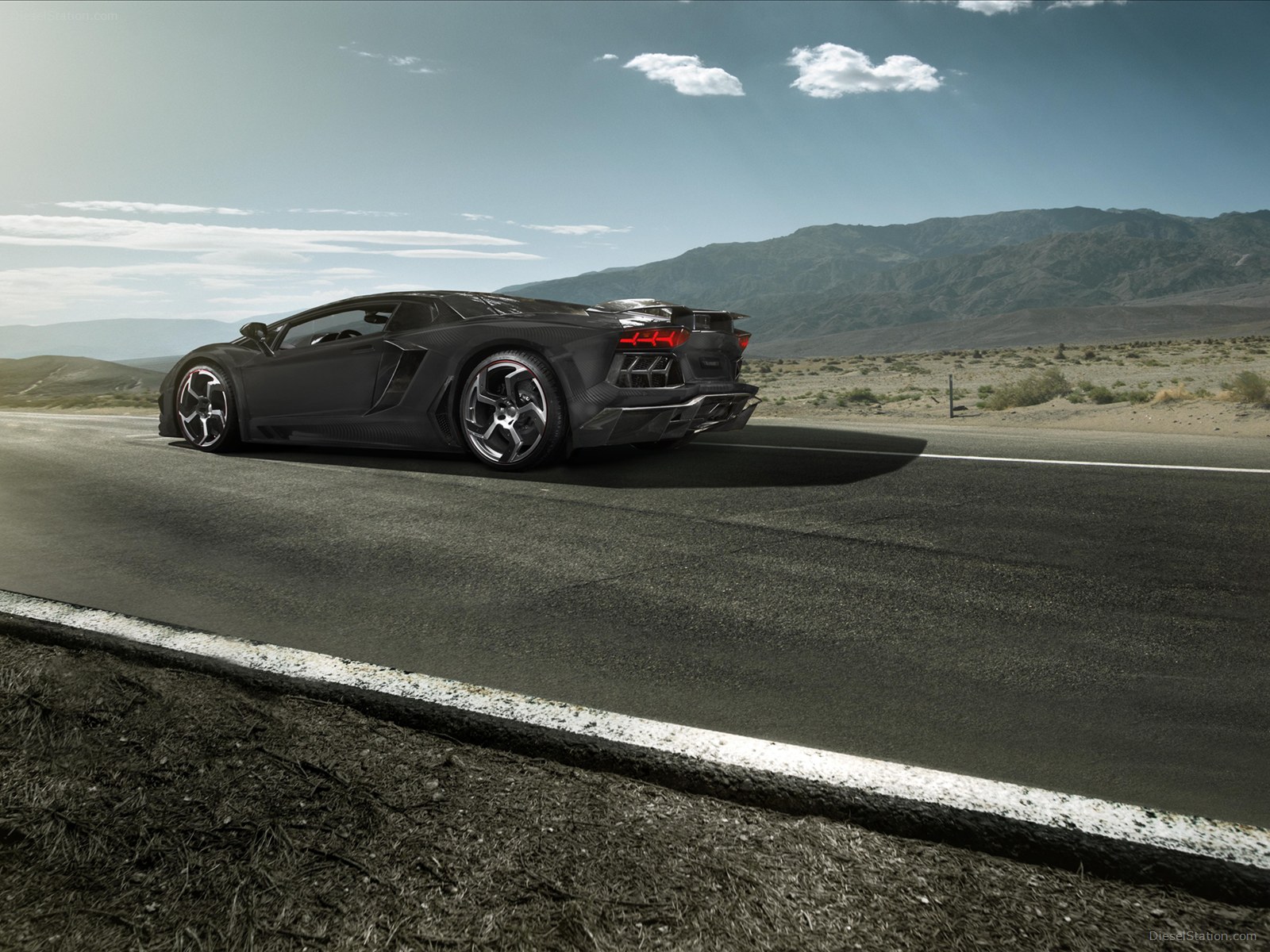 Lamborghini Aventador Black Diamond Model - Mansory