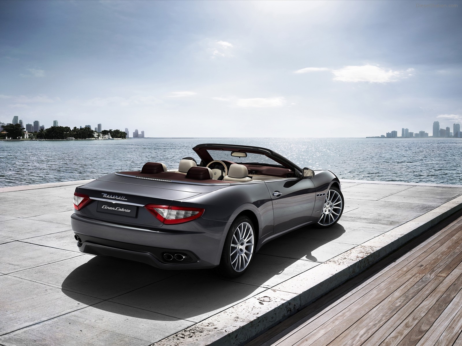 2011 Maserati Grancabrio