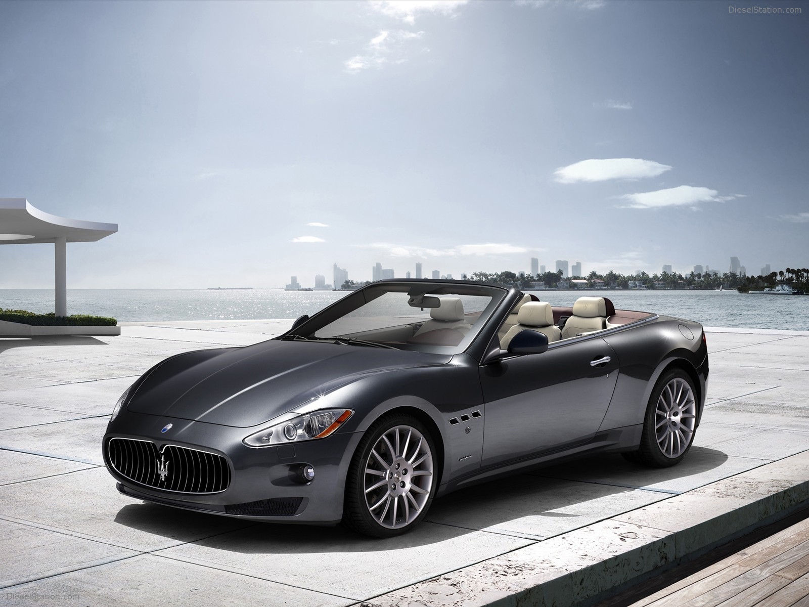 2011 Maserati Grancabrio