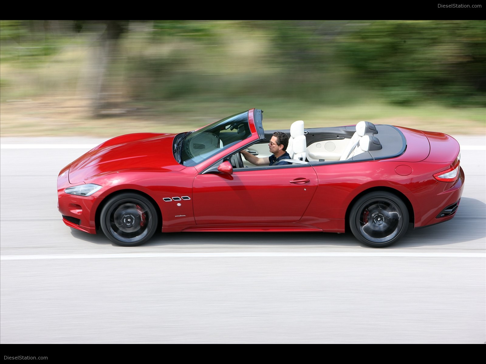 Maserati GranCabrio Sport 2012