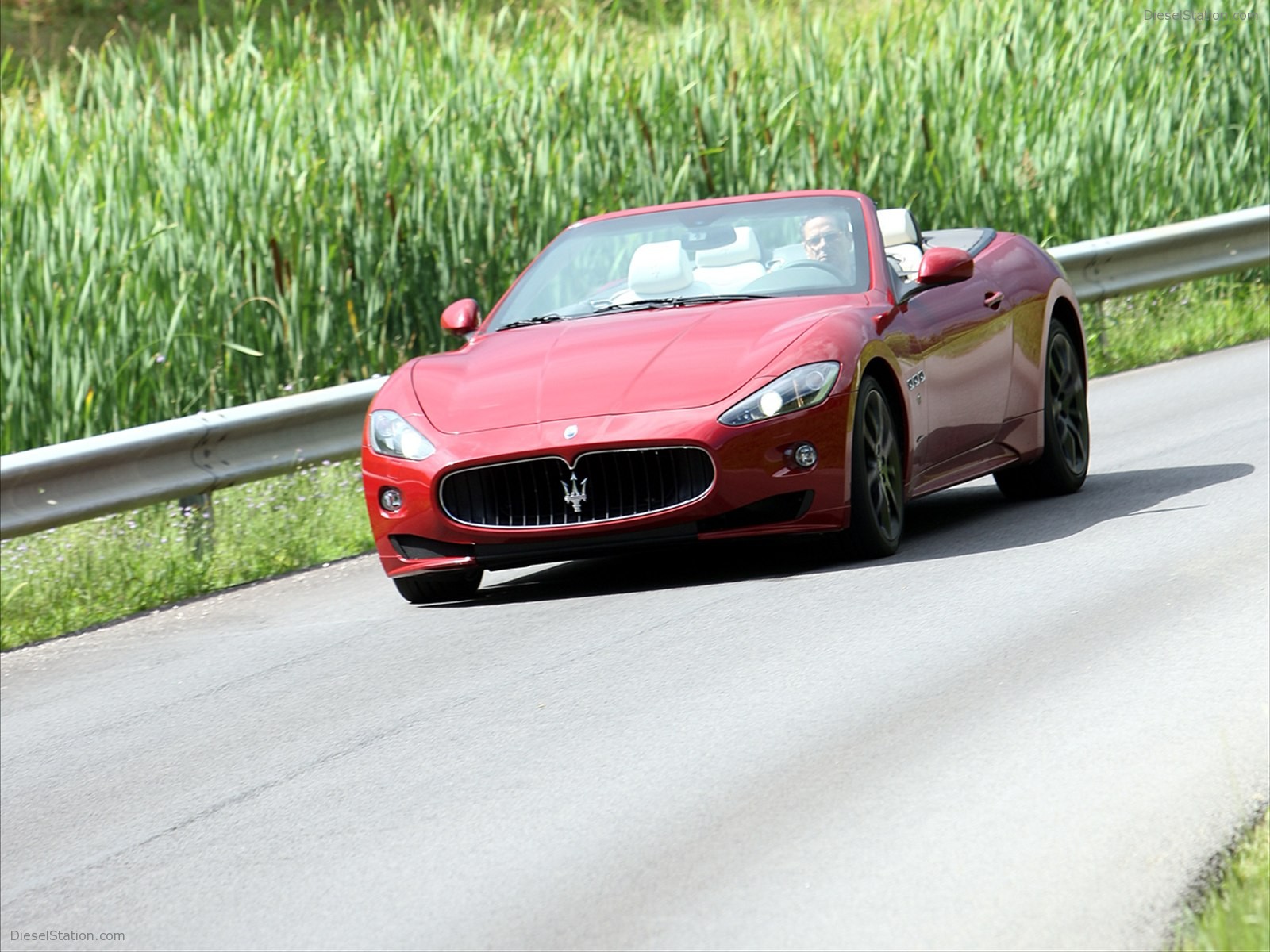 Maserati GranCabrio Sport 2012