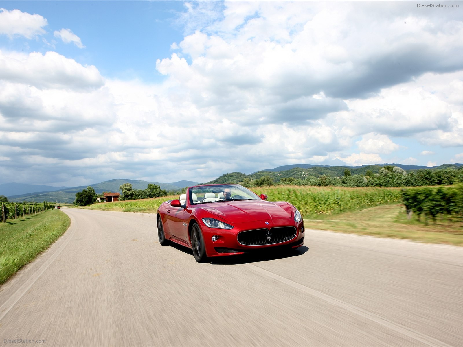 Maserati GranCabrio Sport 2012