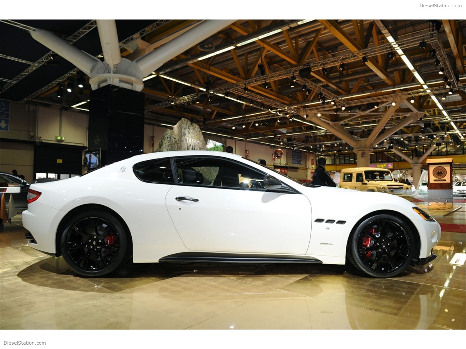 Maserati MC Sport Line