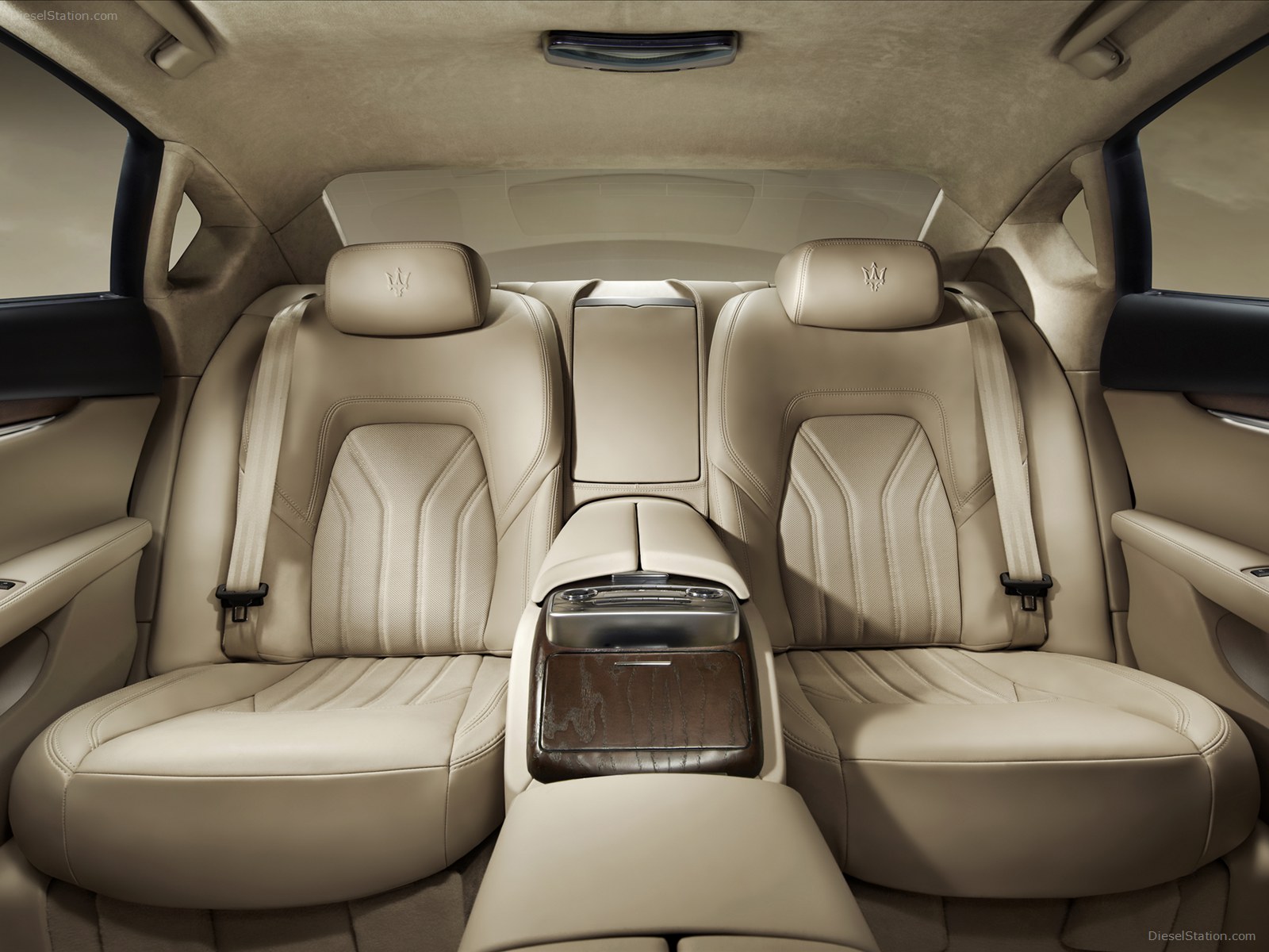 Maserati Quattroporte 2013