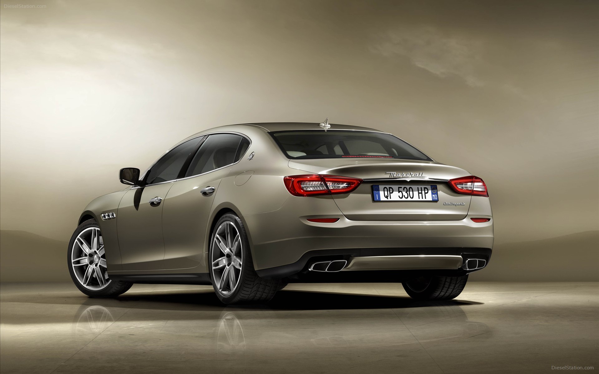 Maserati Quattroporte 2013