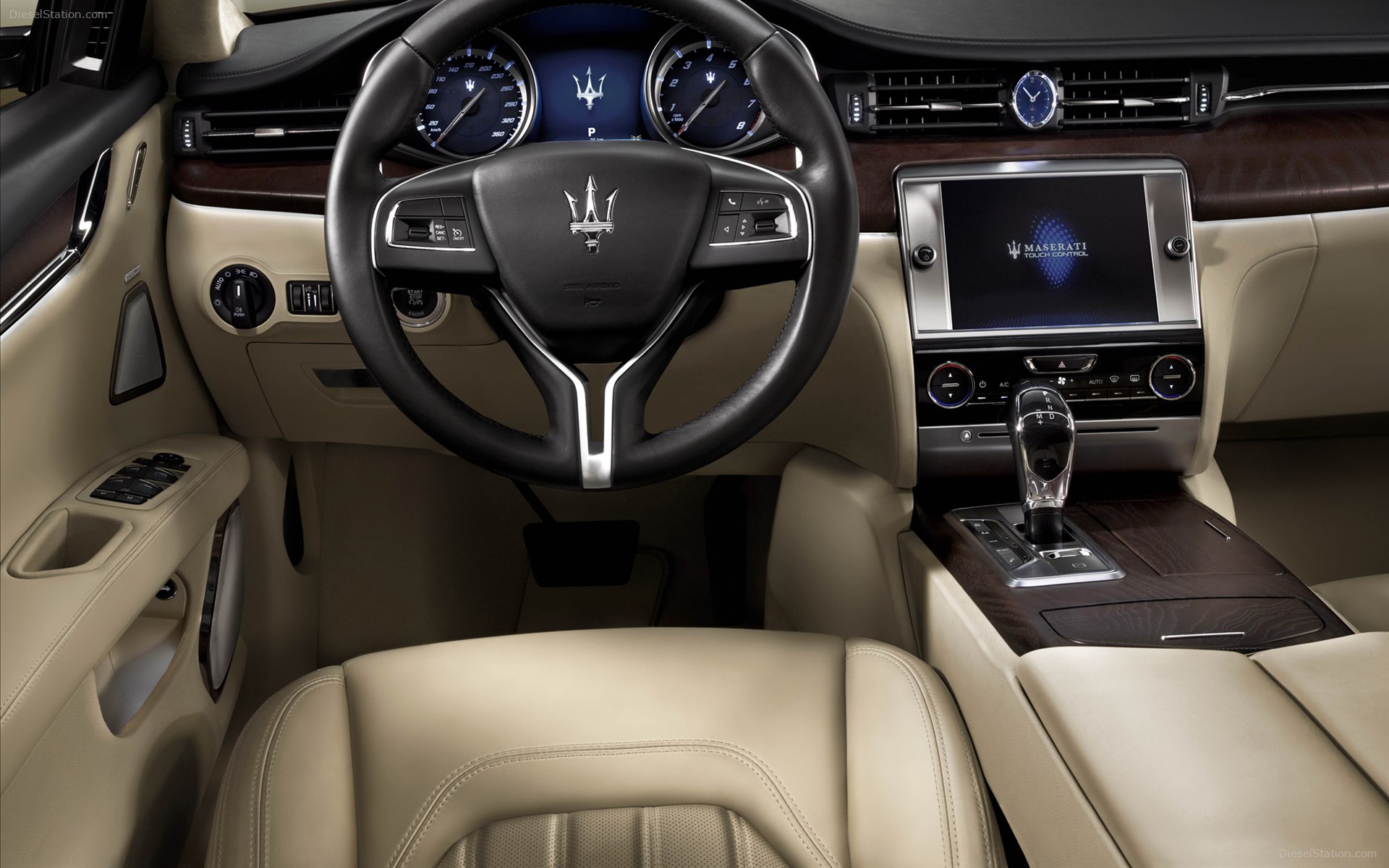 Maserati Quattroporte 2013