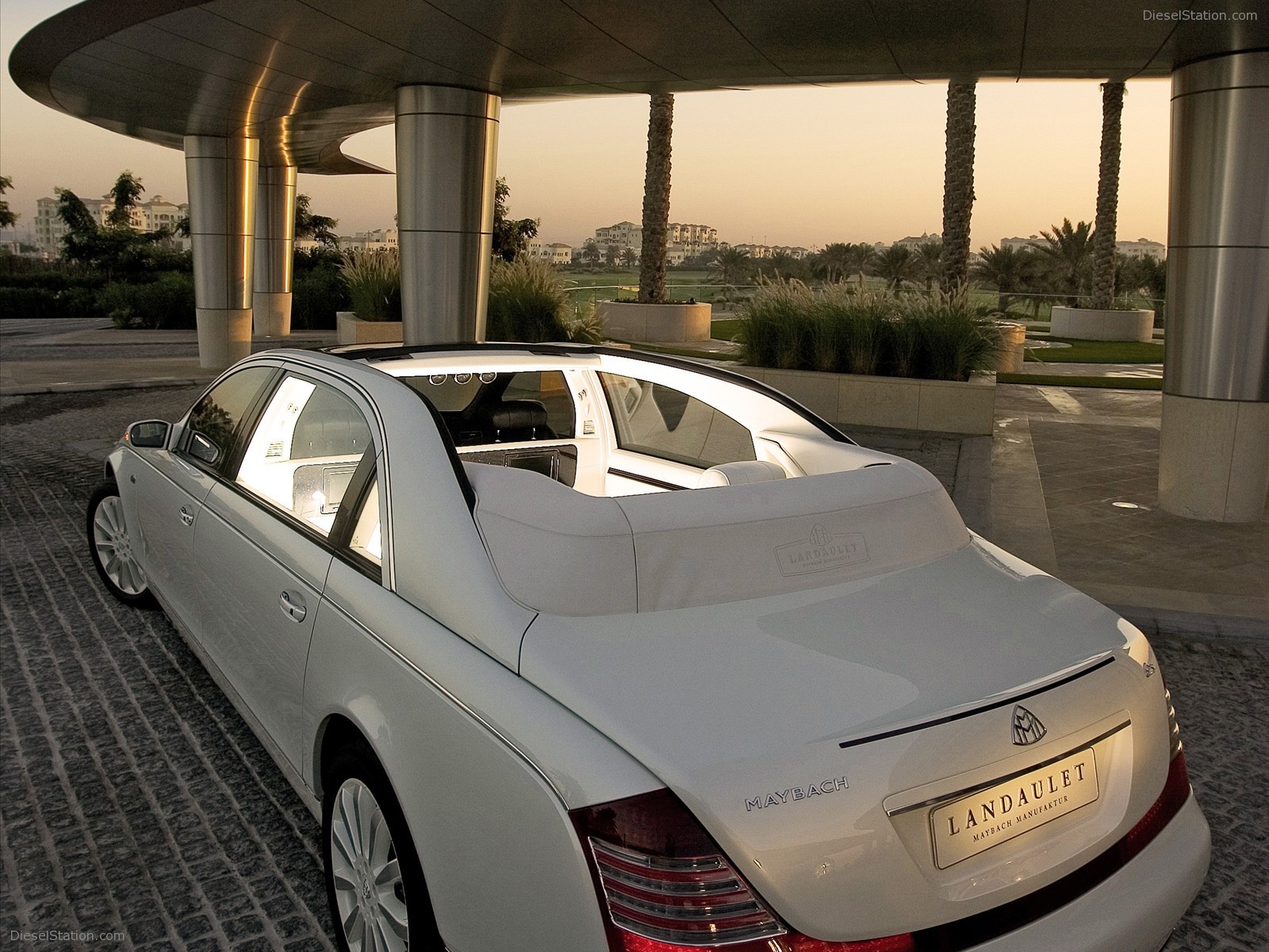 2009 Maybach Landaulet