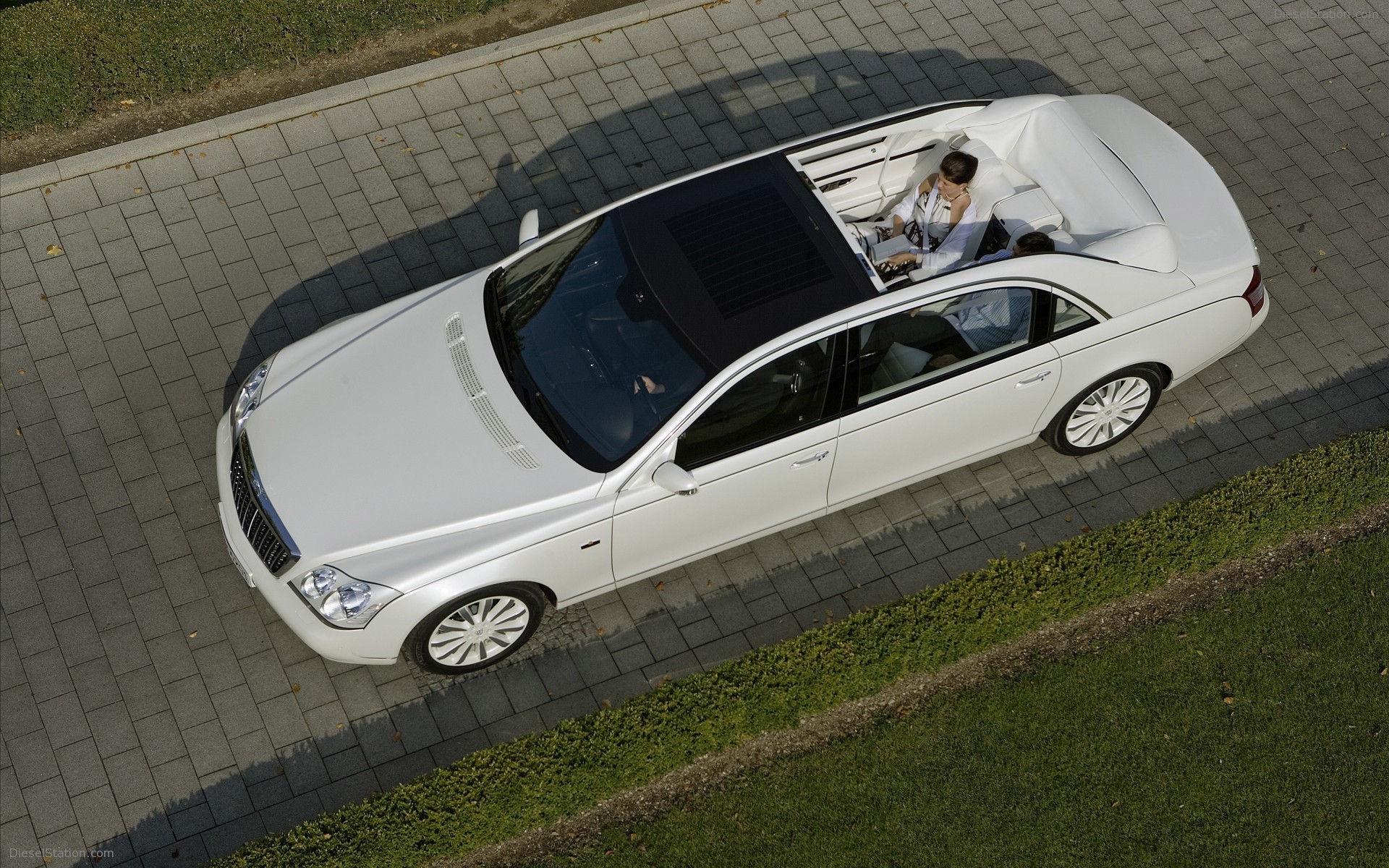 2009 Maybach Landaulet