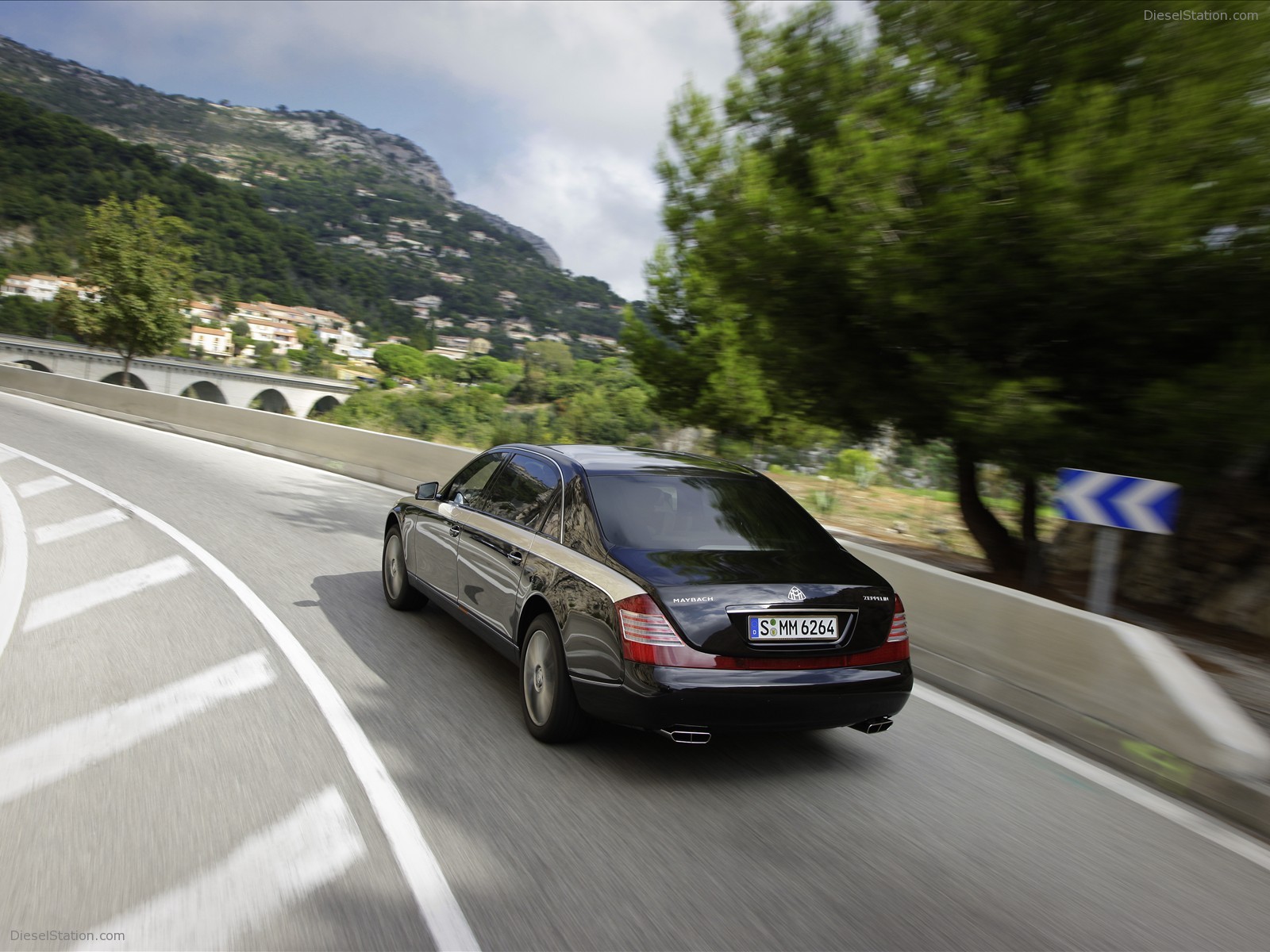 Maybach Zeppelin Gallery