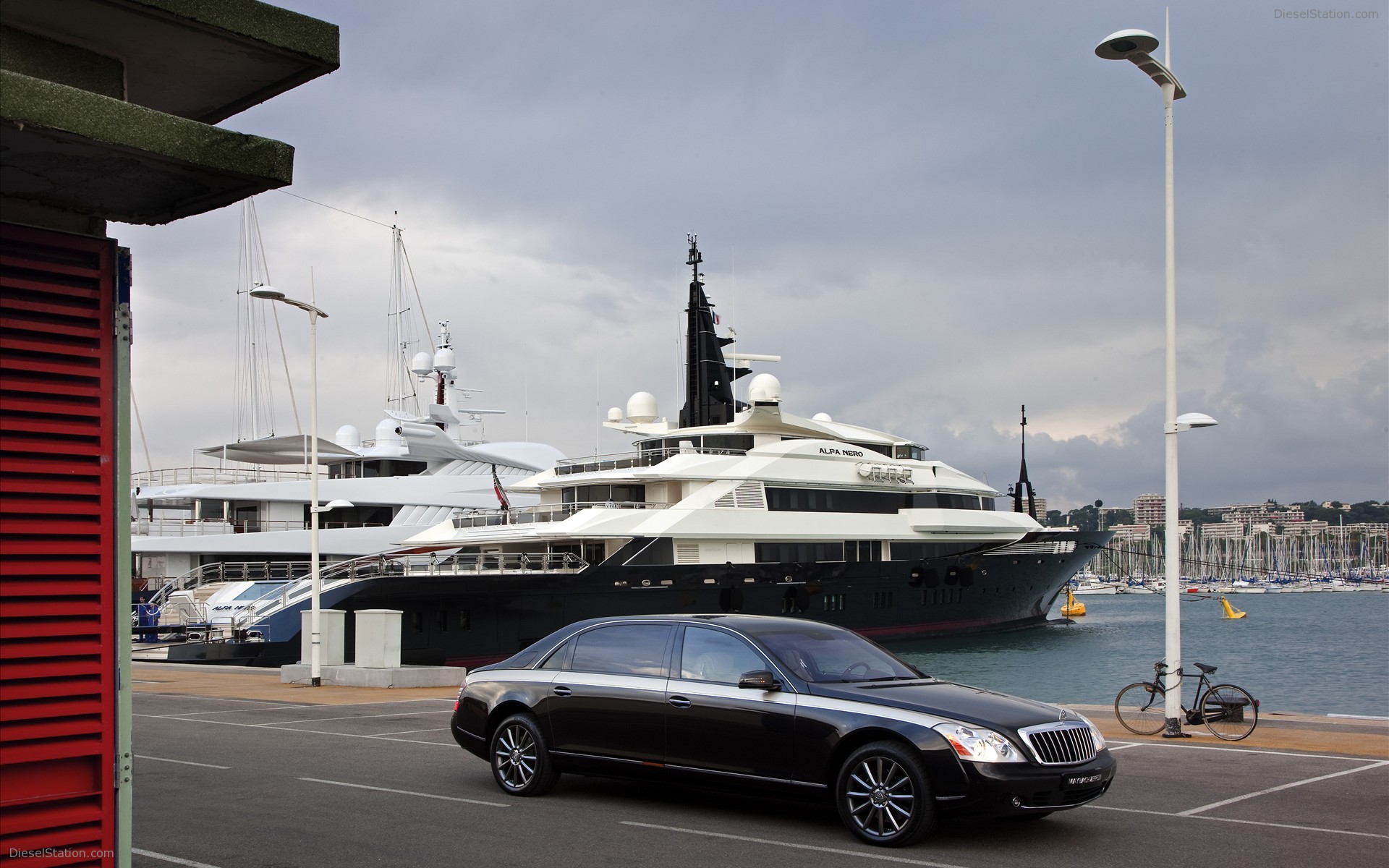 Maybach Zeppelin Gallery