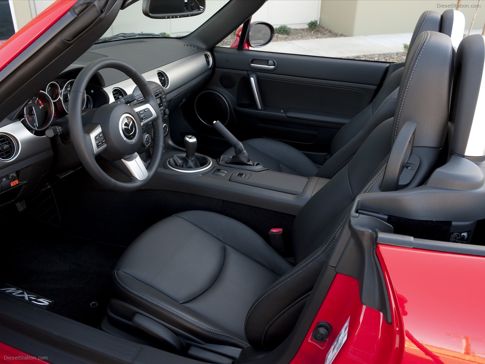 2009 MAZDA MX 5