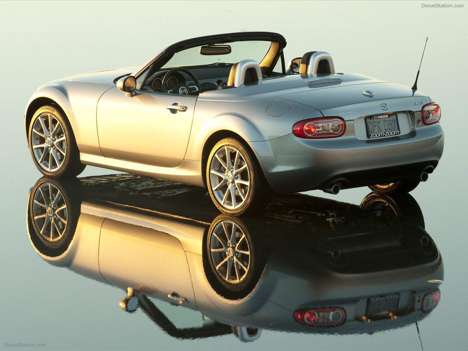 2009 MAZDA MX 5