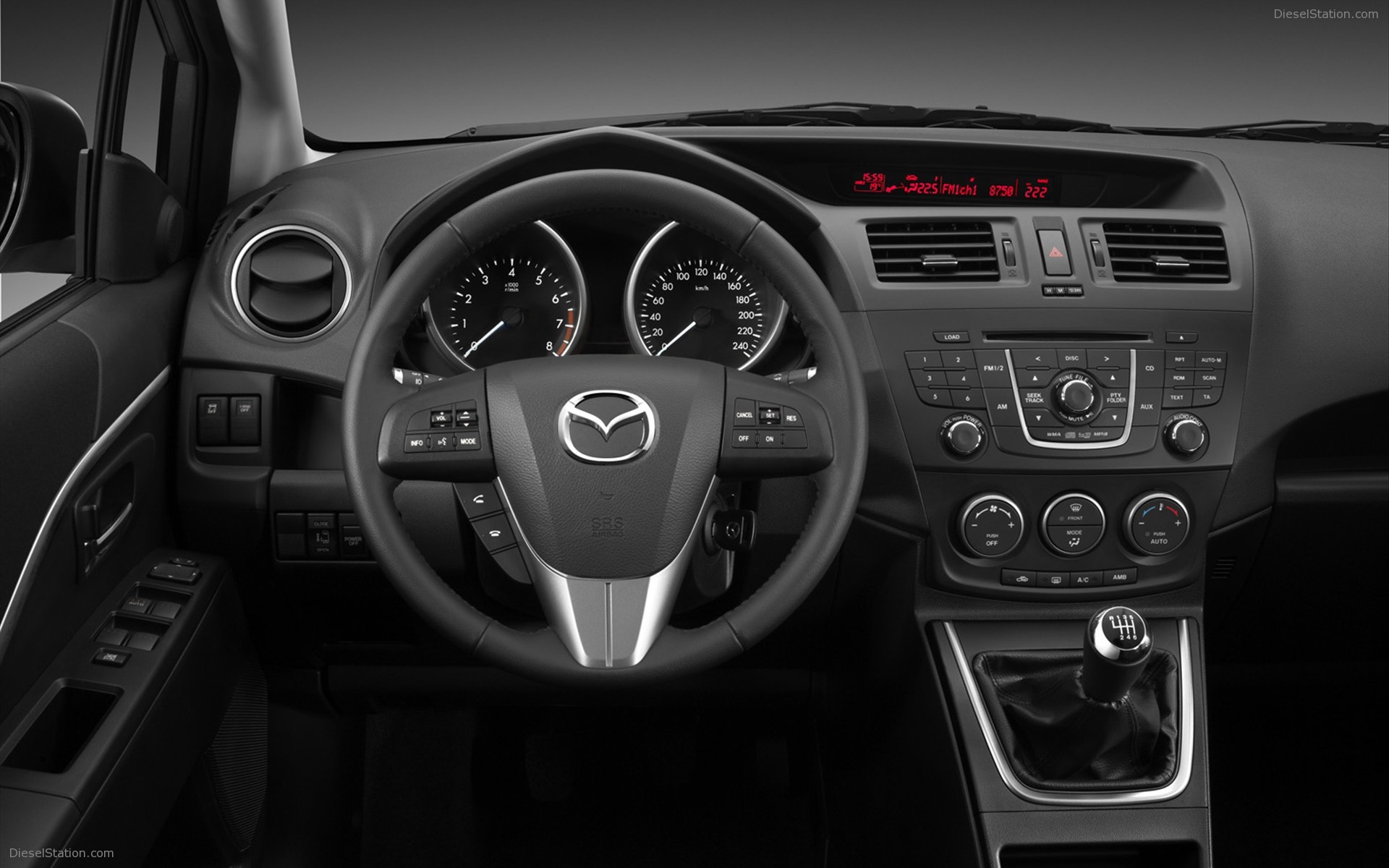 Mazda5 2011