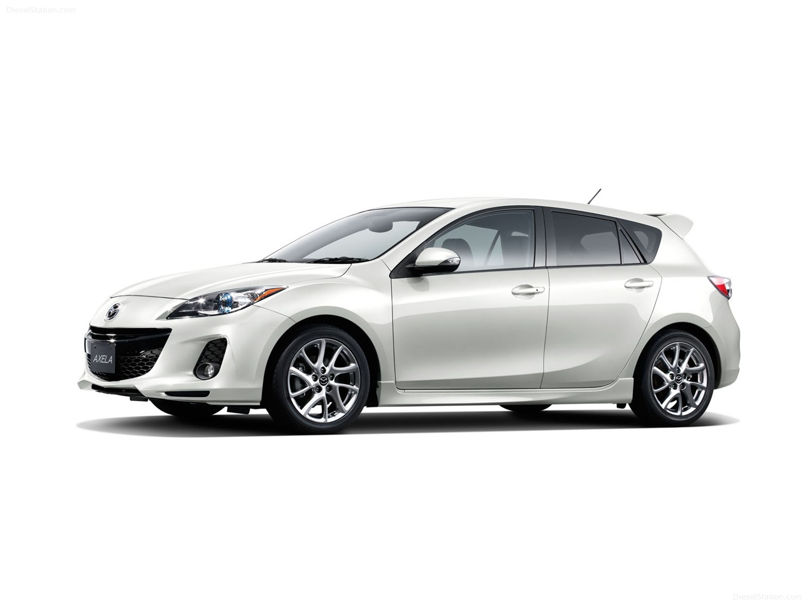Mazda Axela Sport 20S SkyActiv 2012