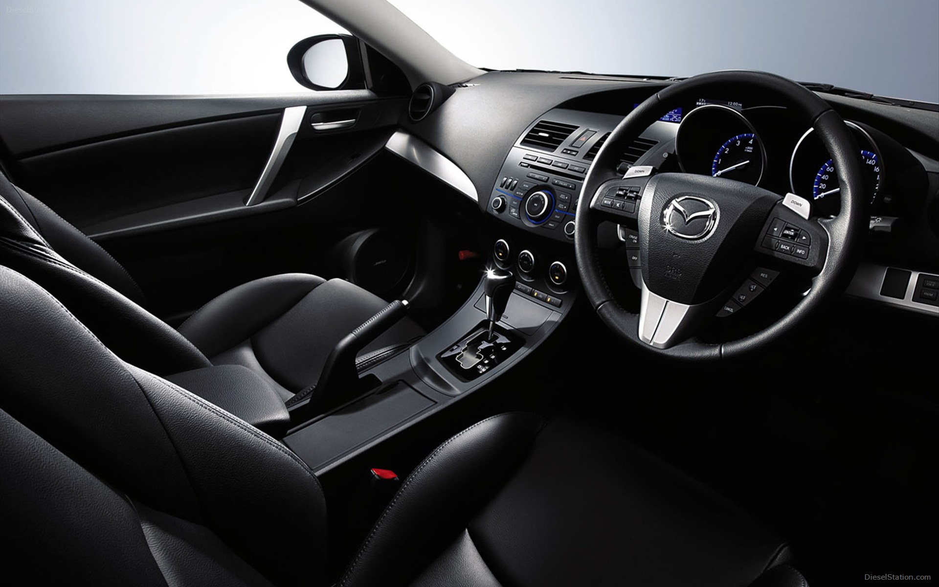 Mazda Axela Sport 20S SkyActiv 2012
