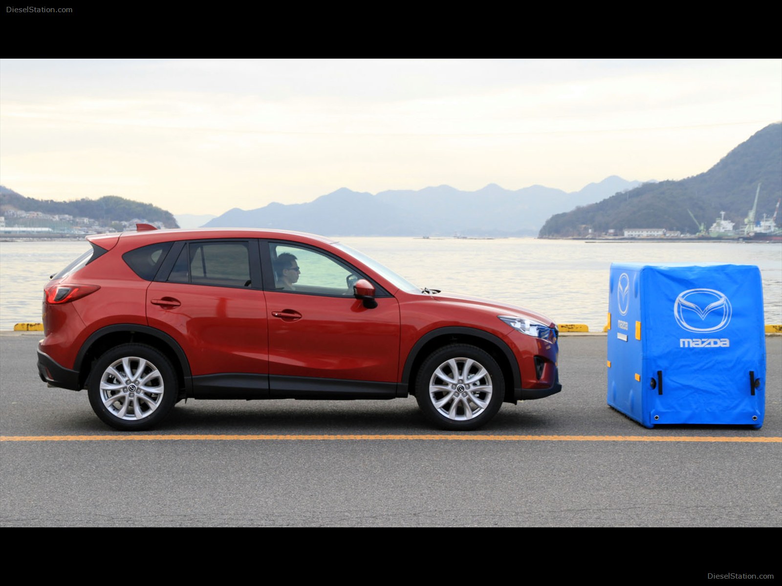 Mazda CX-5 Crossover SUV 2013