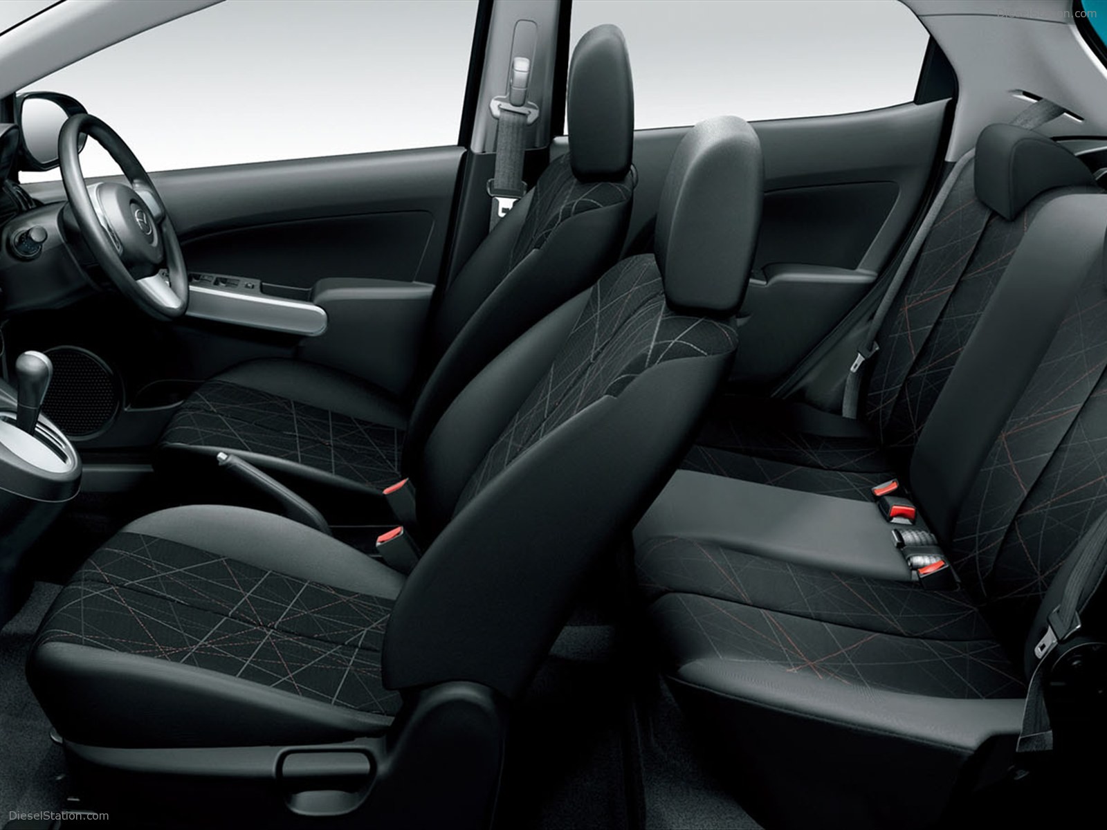 Mazda Demio 2012