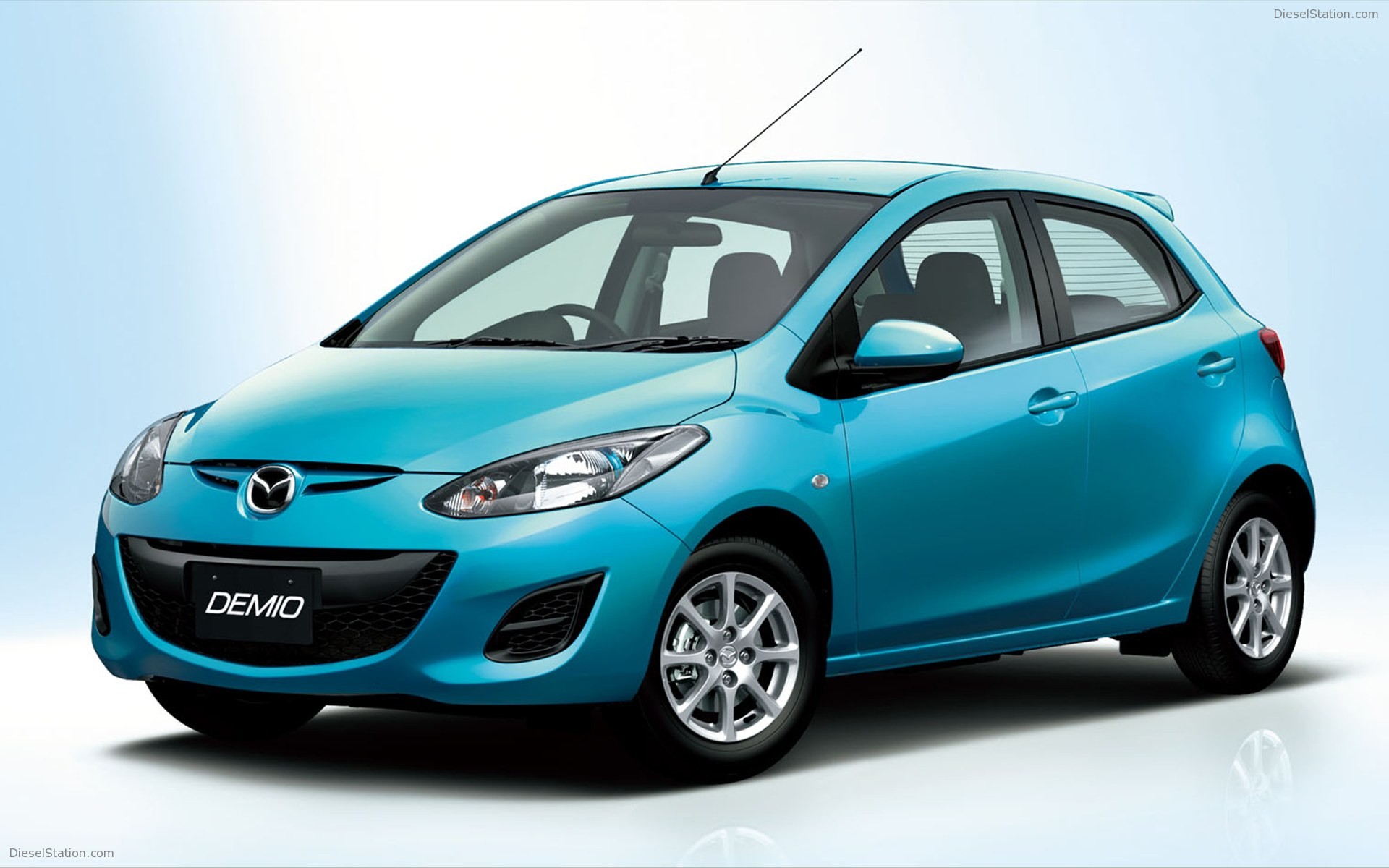 Mazda Demio 2012