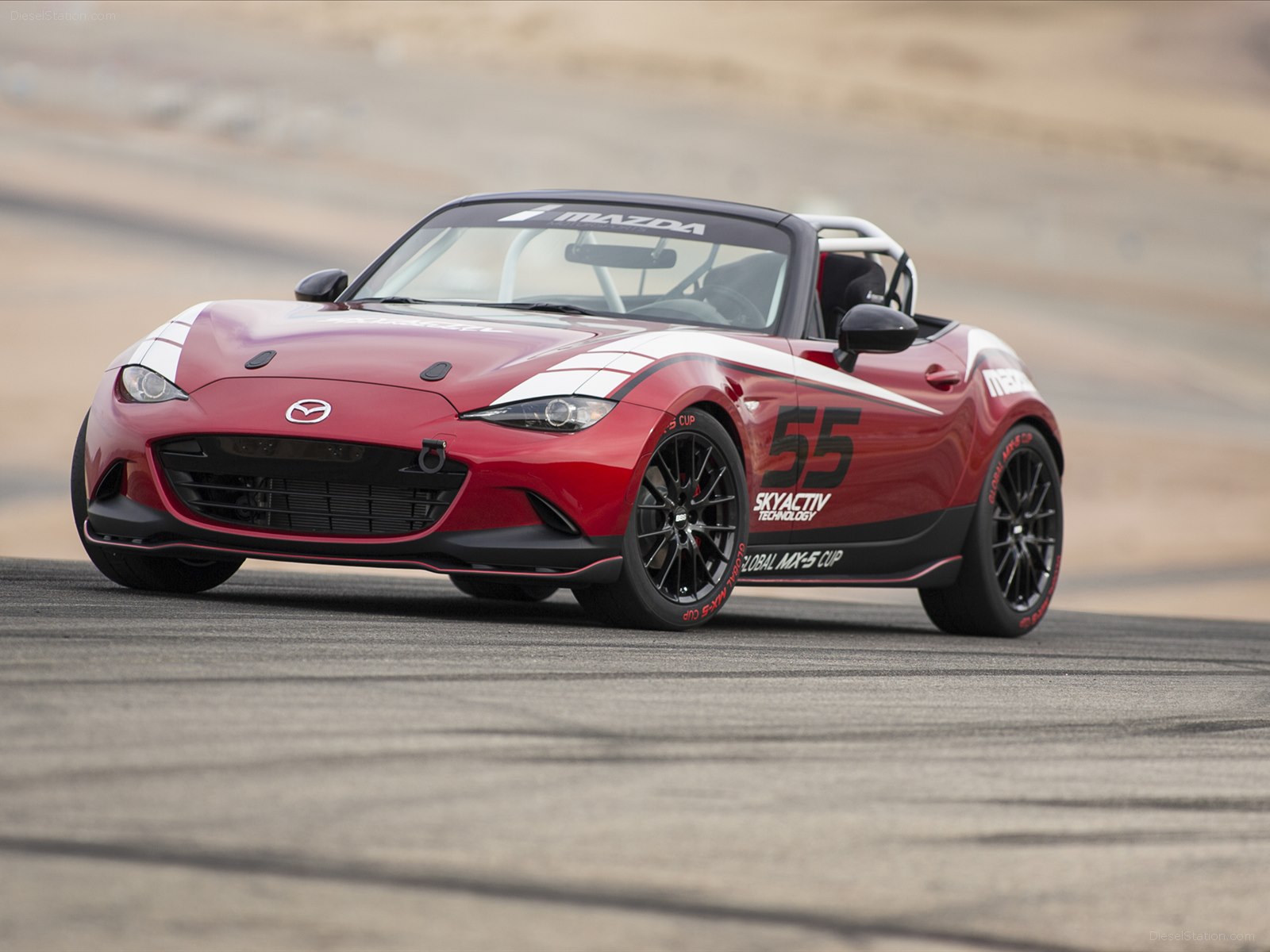 Mazda Global MX-5 Cup series 2016