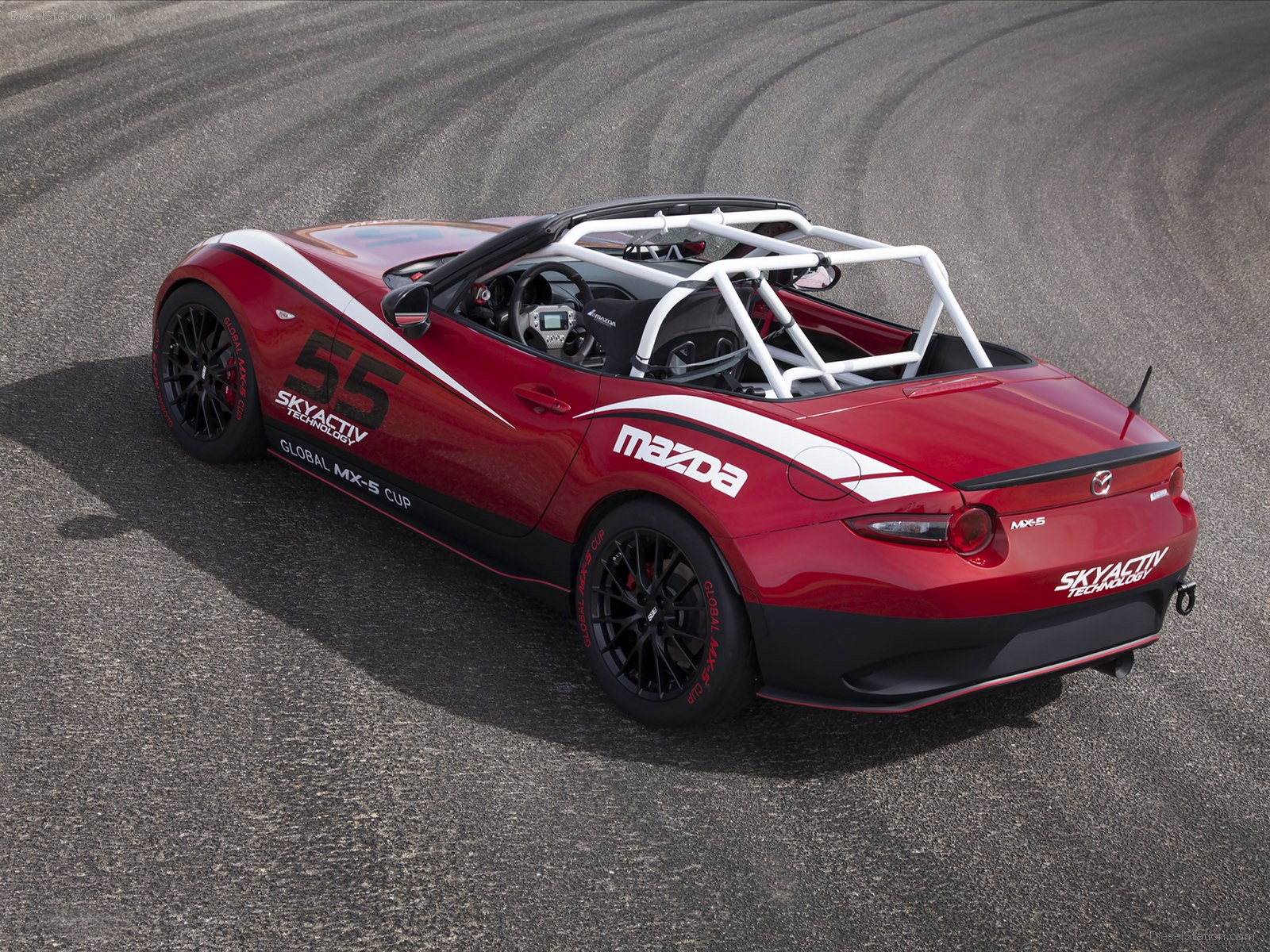Mazda Global MX-5 Cup series 2016
