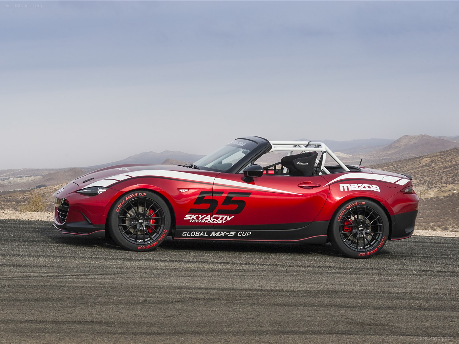 Mazda Global MX-5 Cup series 2016