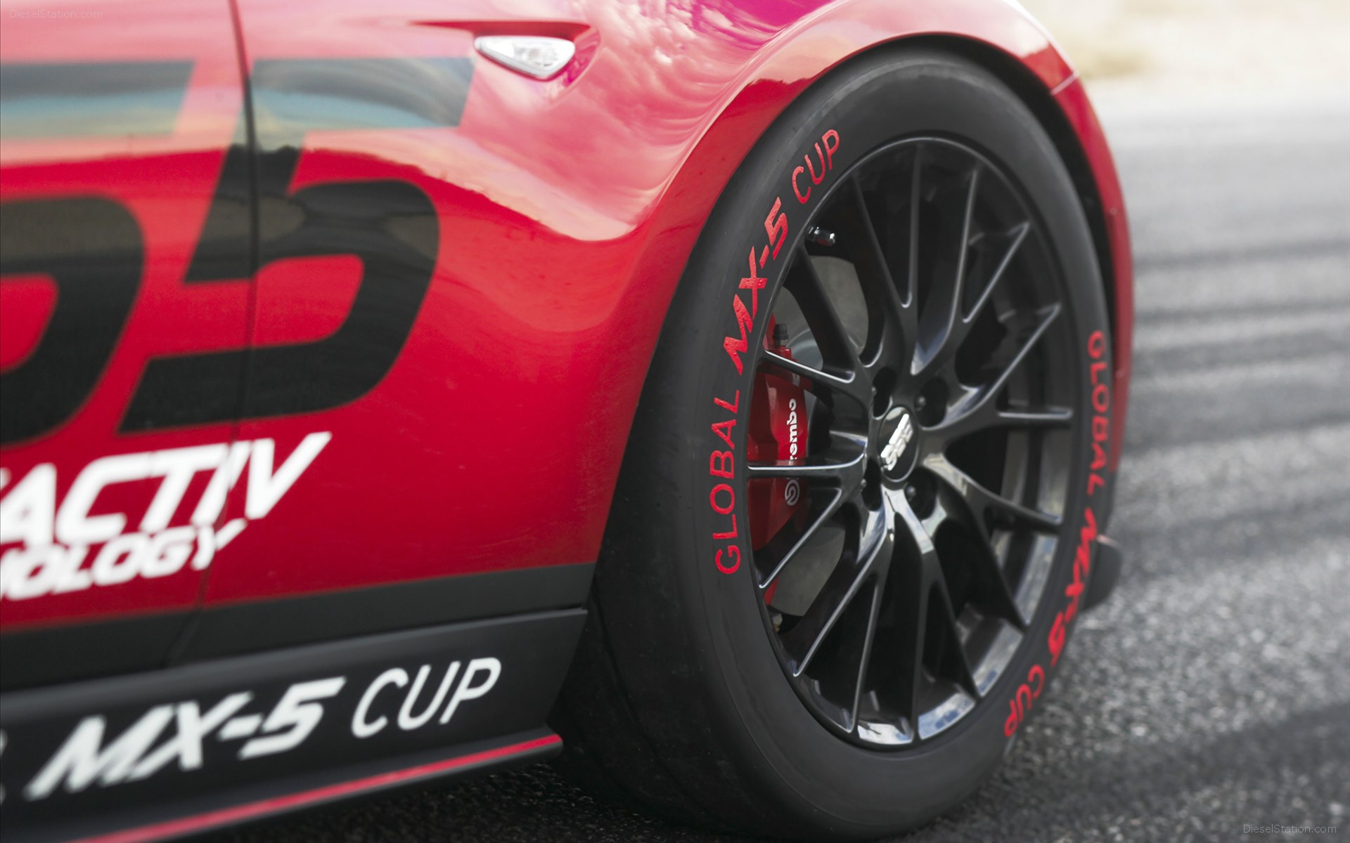 Mazda Global MX-5 Cup series 2016