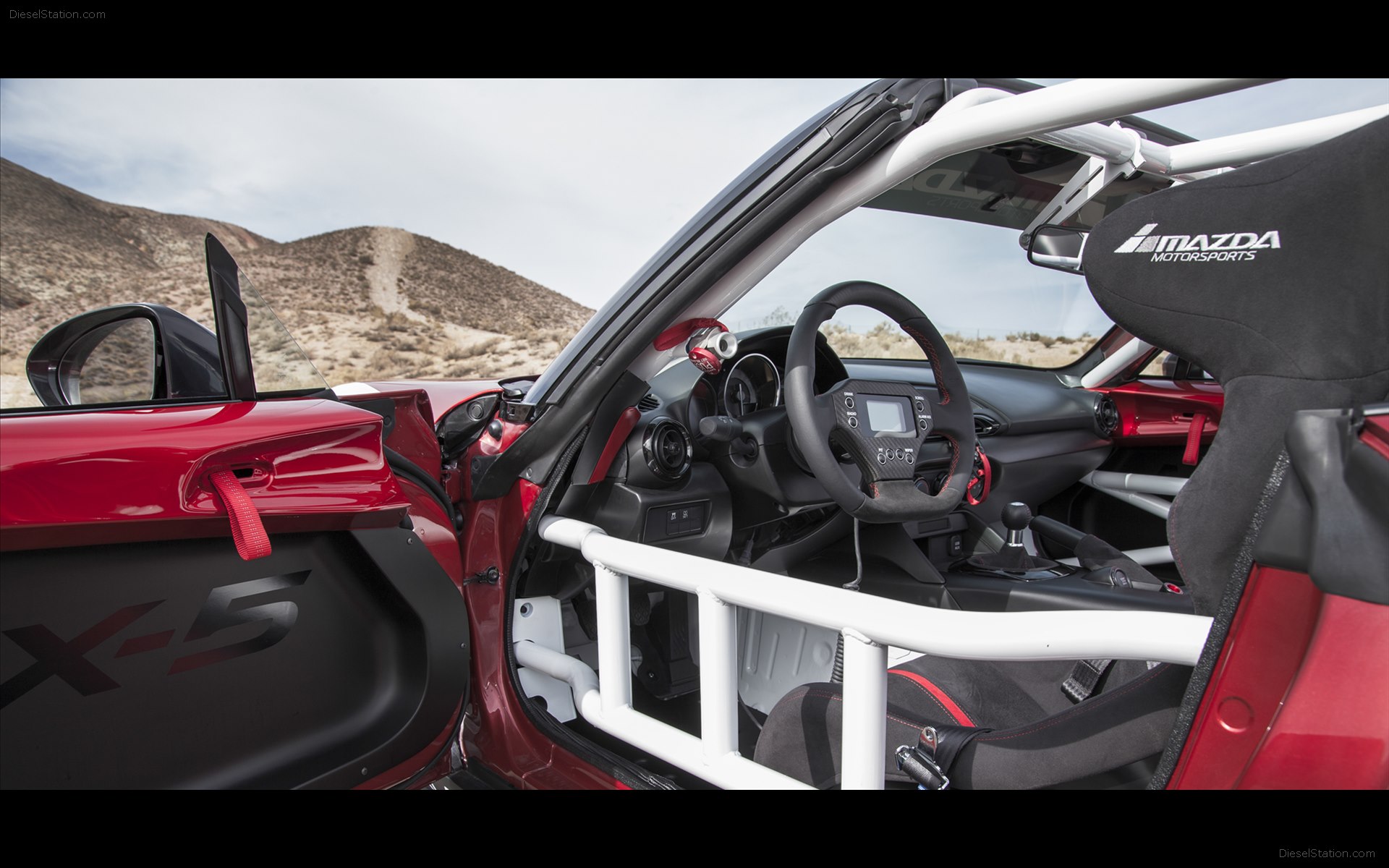 Mazda Global MX-5 Cup series 2016