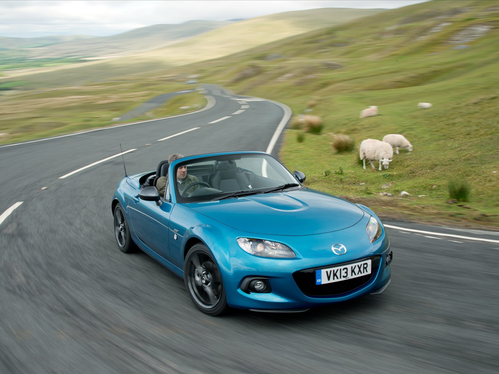 Mazda MX-5 Sport Graphite 2013