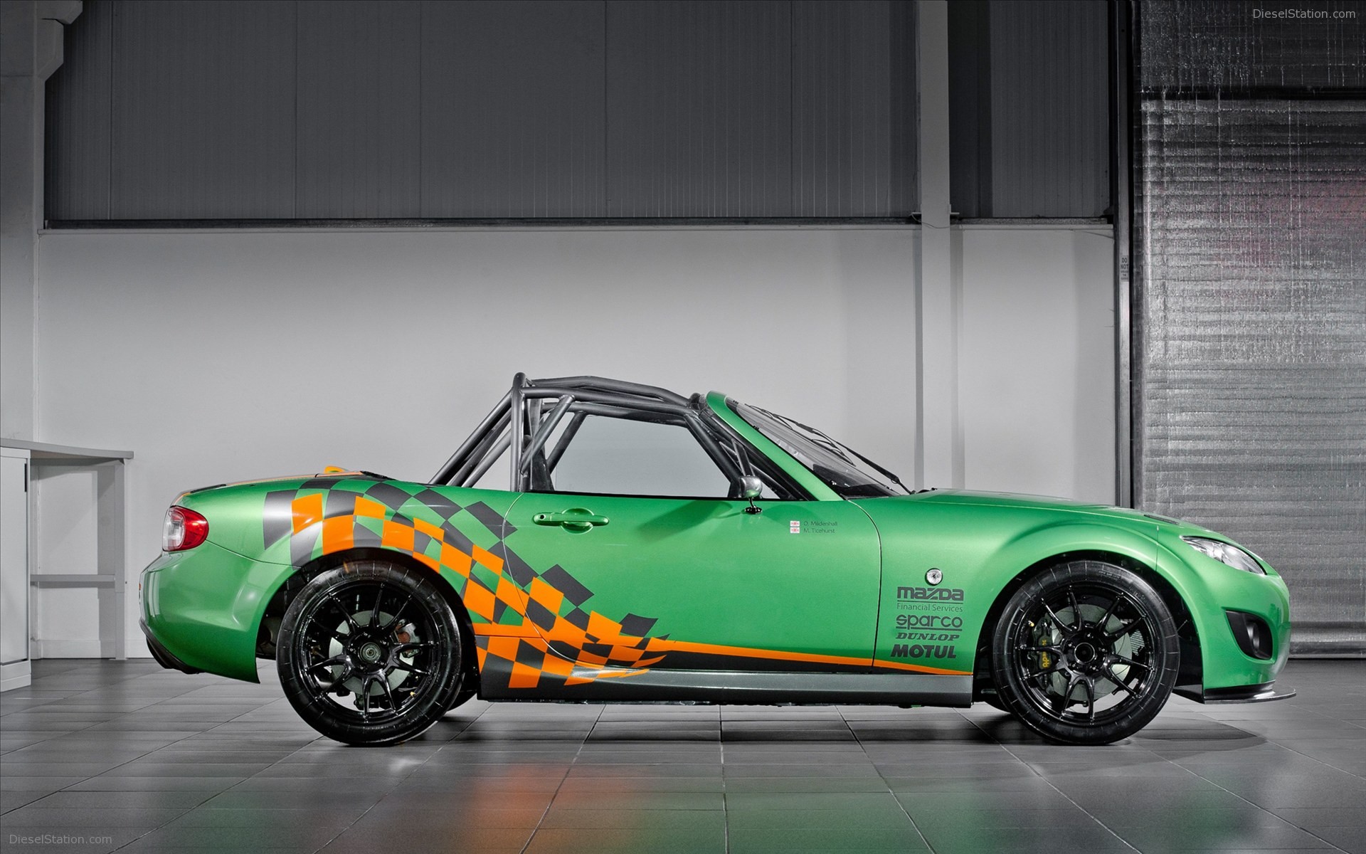 Mazda MX-5 GT Race Car 2011