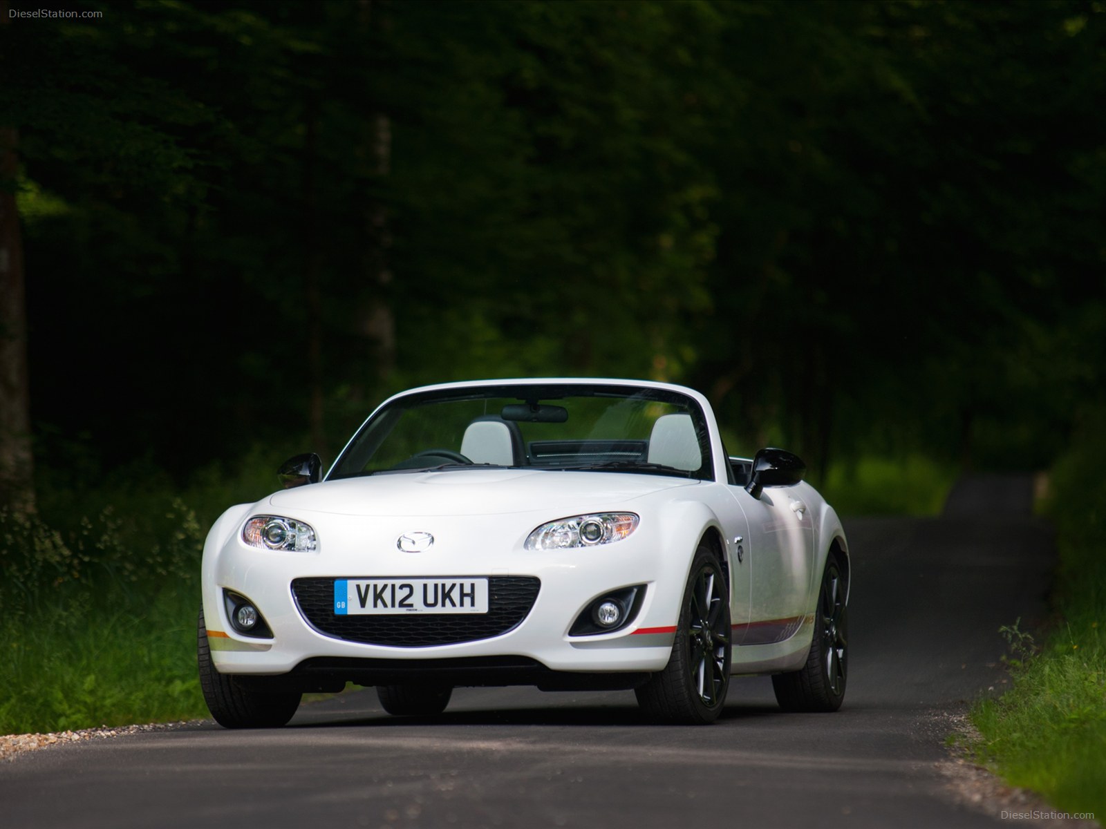 Mazda MX 5 Kuro Special Edition 2012