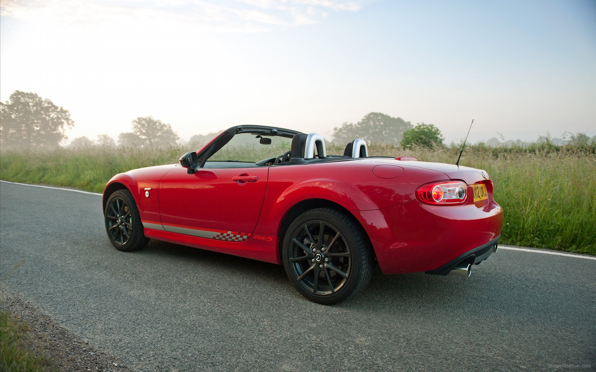 Mazda MX 5 Kuro Special Edition 2012