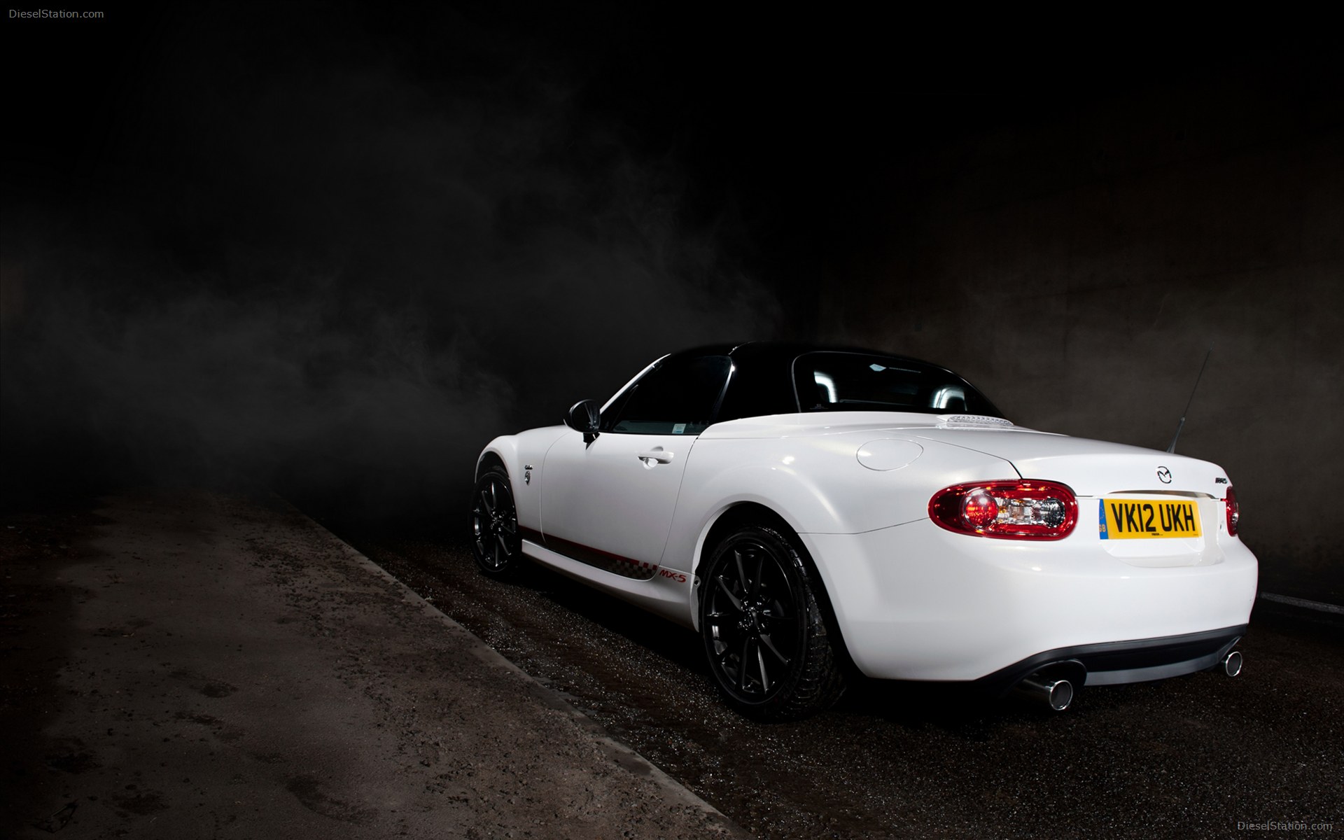 Mazda MX 5 Kuro Special Edition 2012