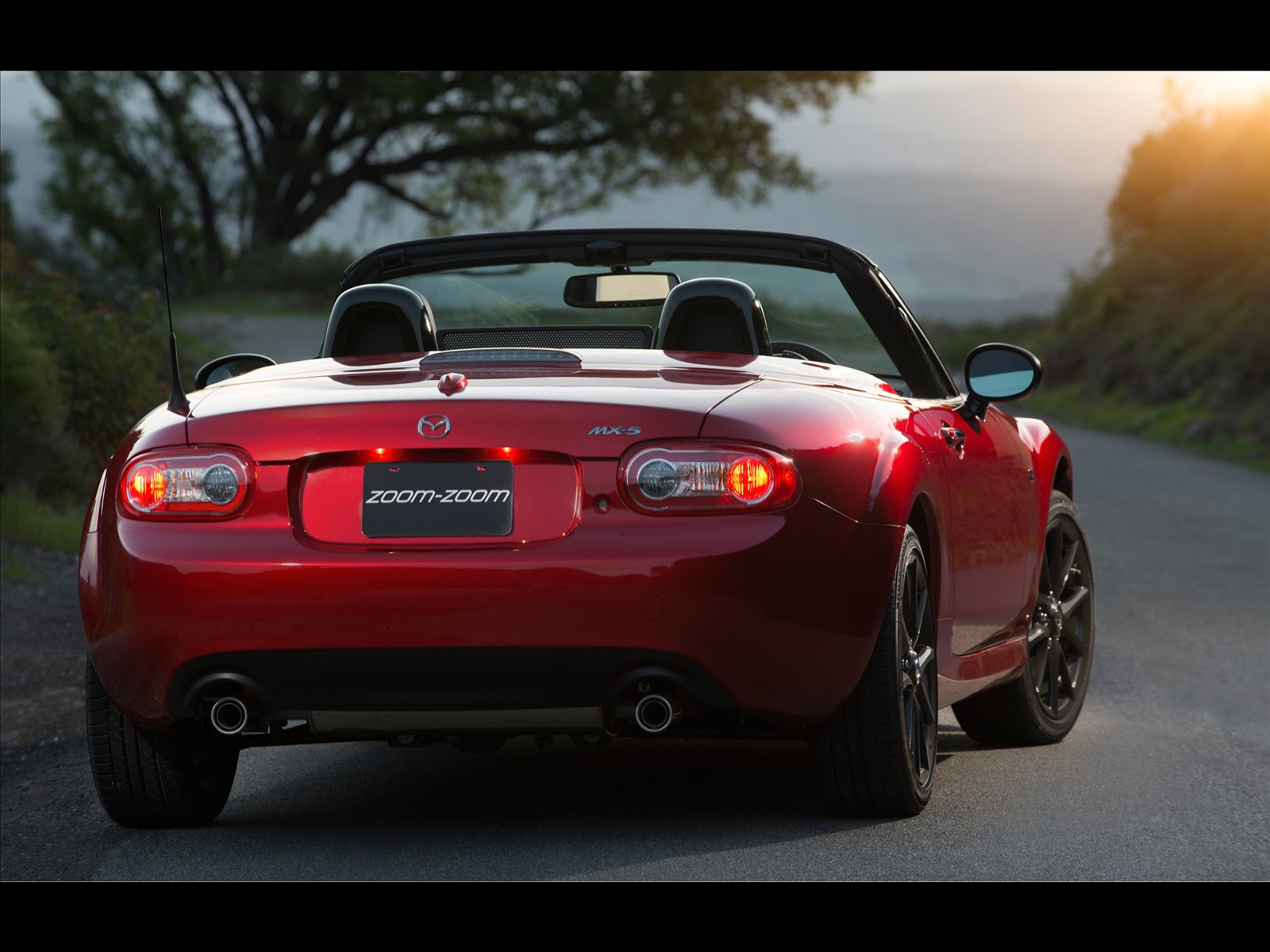 Mazda MX-5 Roadster 25th Anniversary Limited Edition 2014