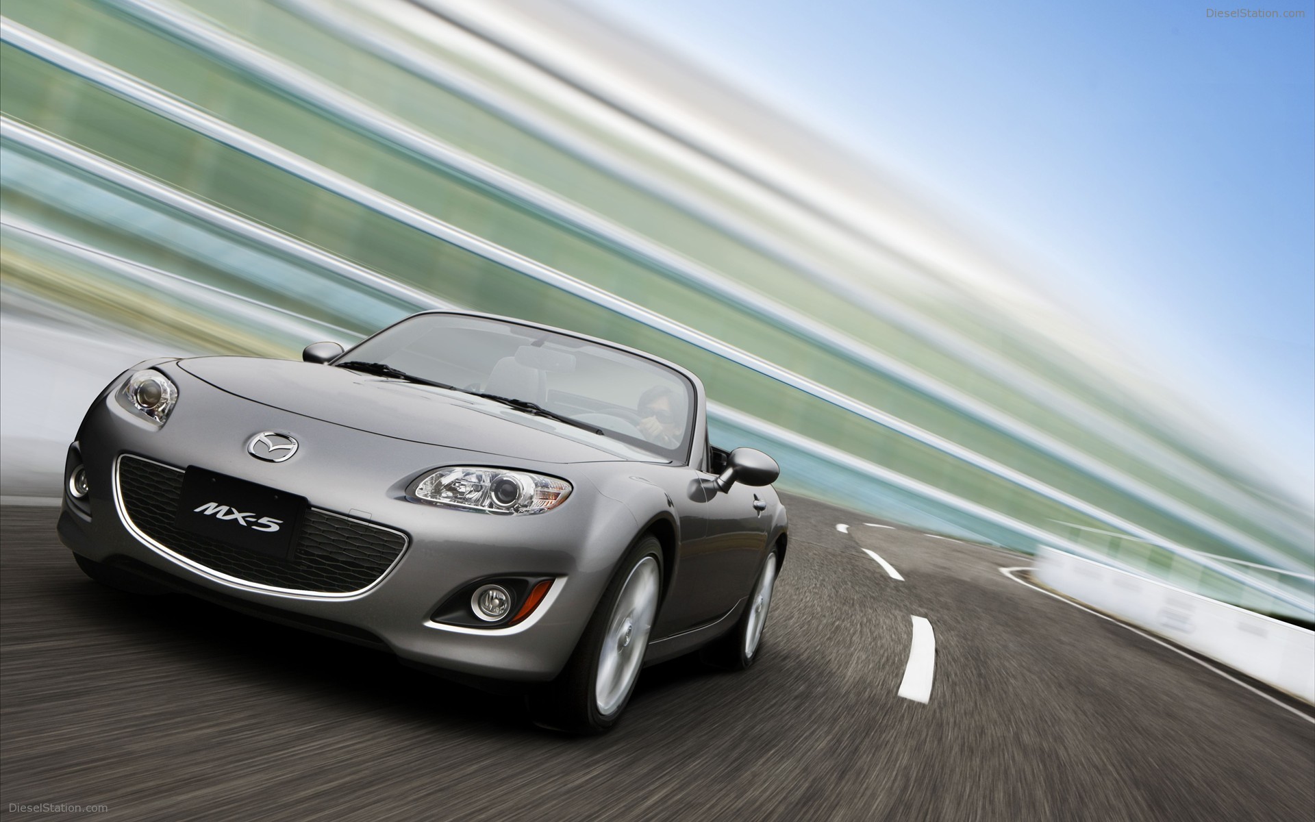 Mazda MX-5 turns 20
